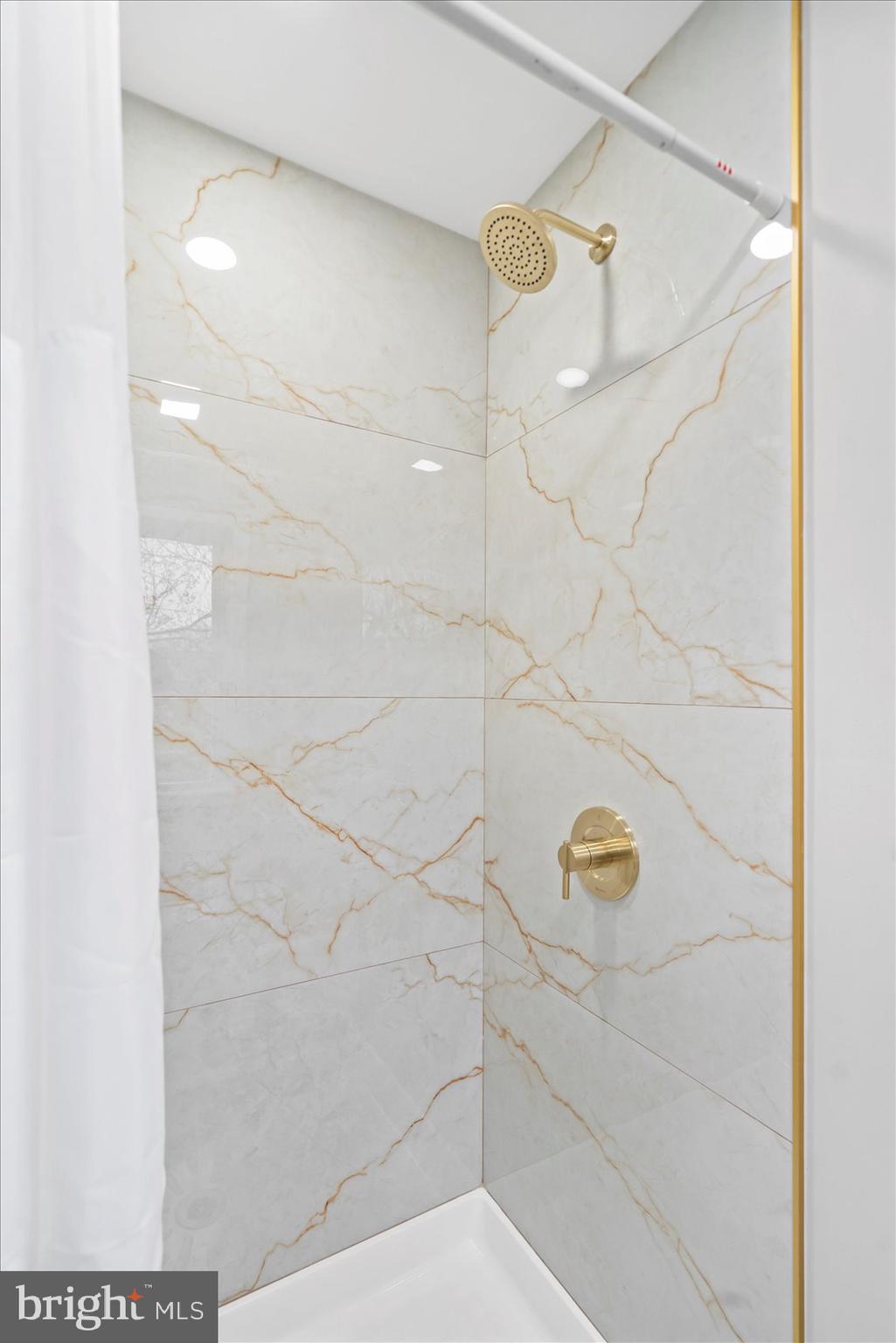 WALES OF HARFORD - Residential