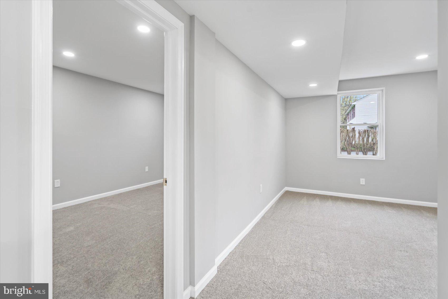 WALES OF HARFORD - Residential