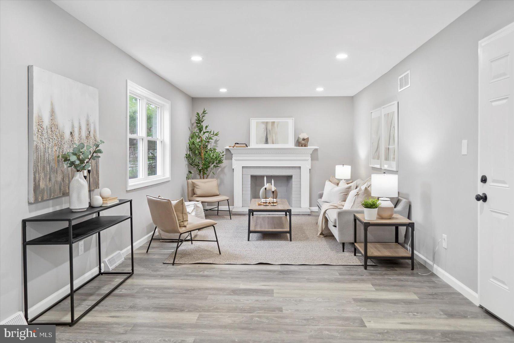 1809 SELKIRK ROAD