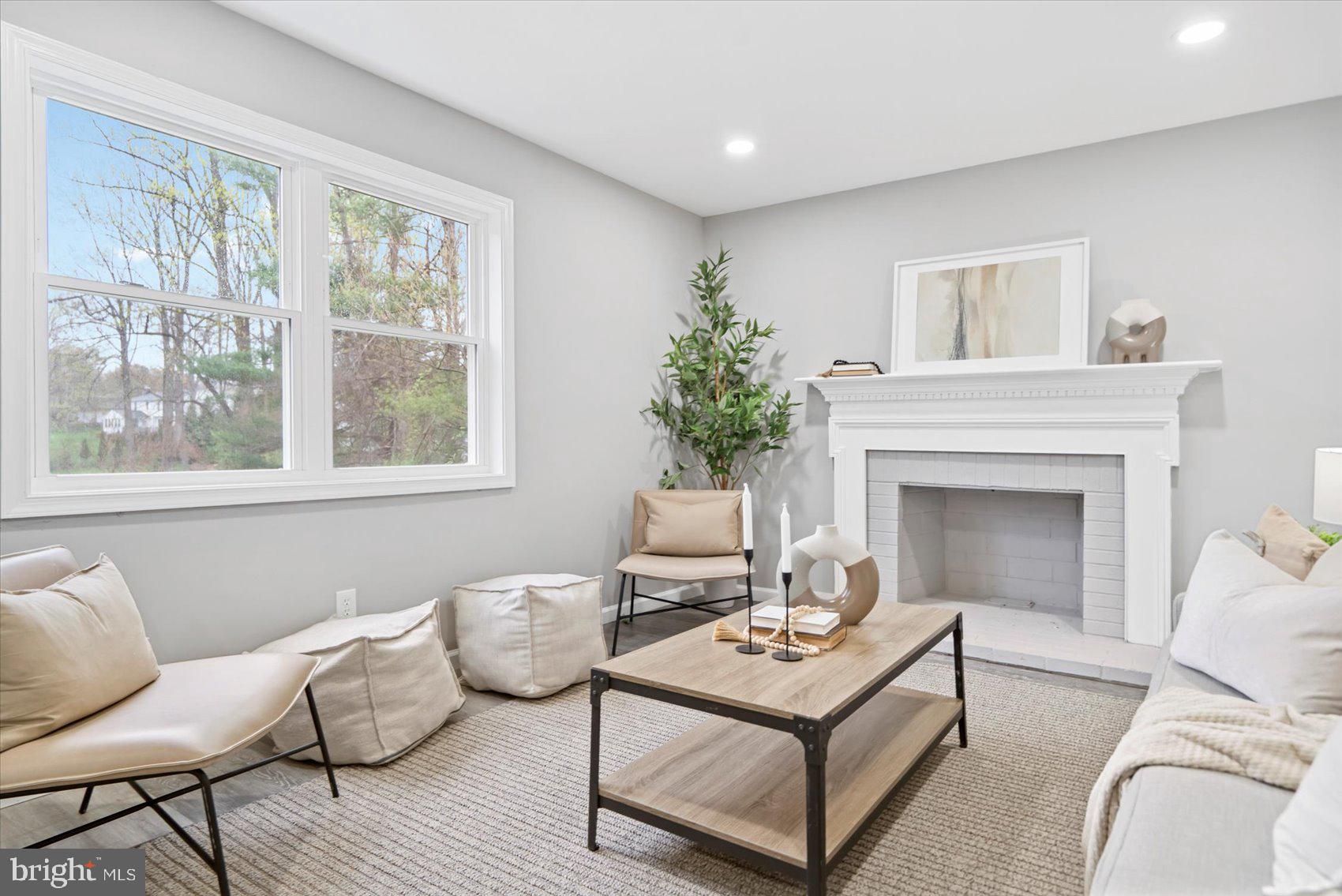 WALES OF HARFORD - Residential