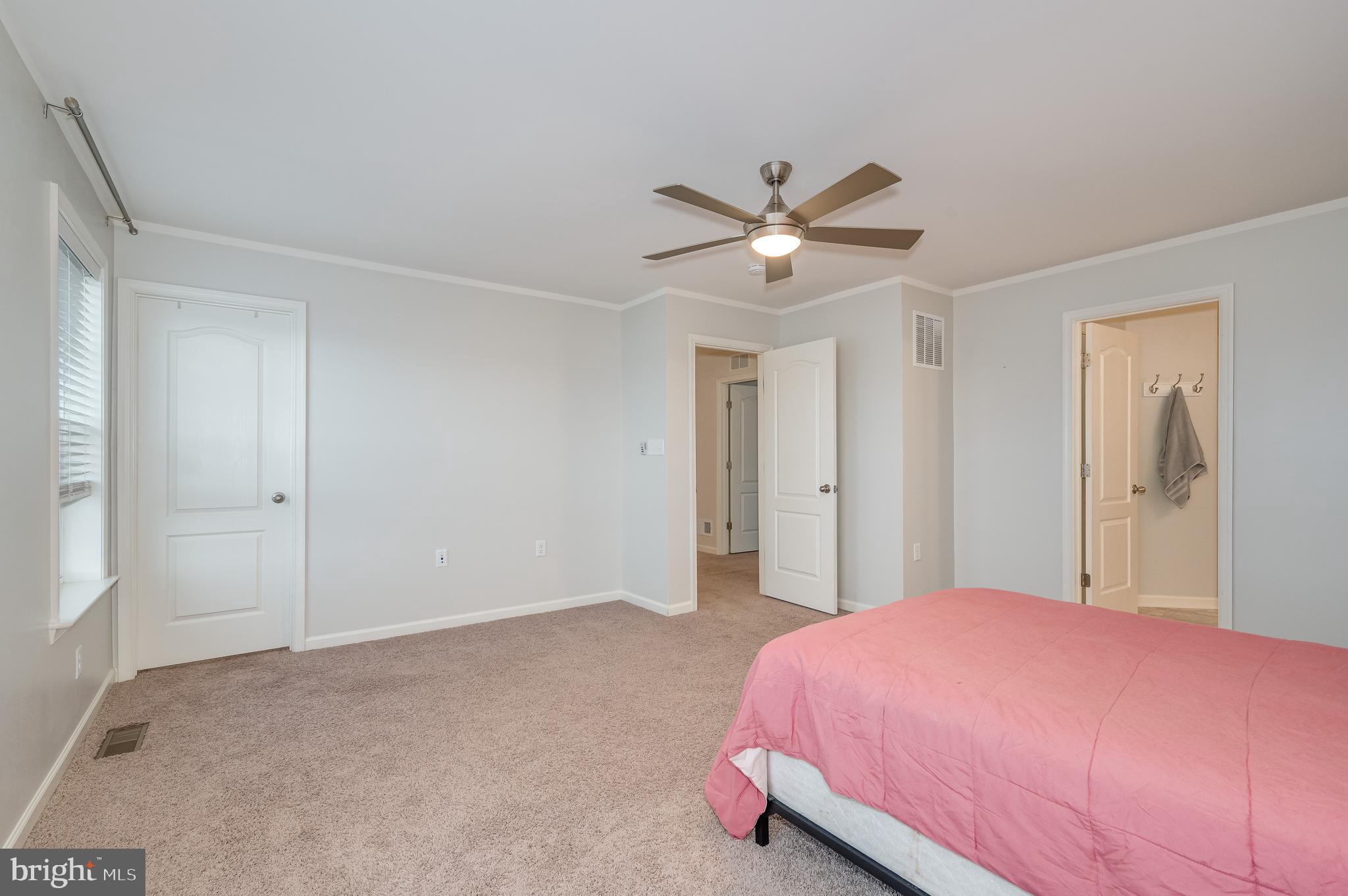 SPRINGDALE FARM - Residential