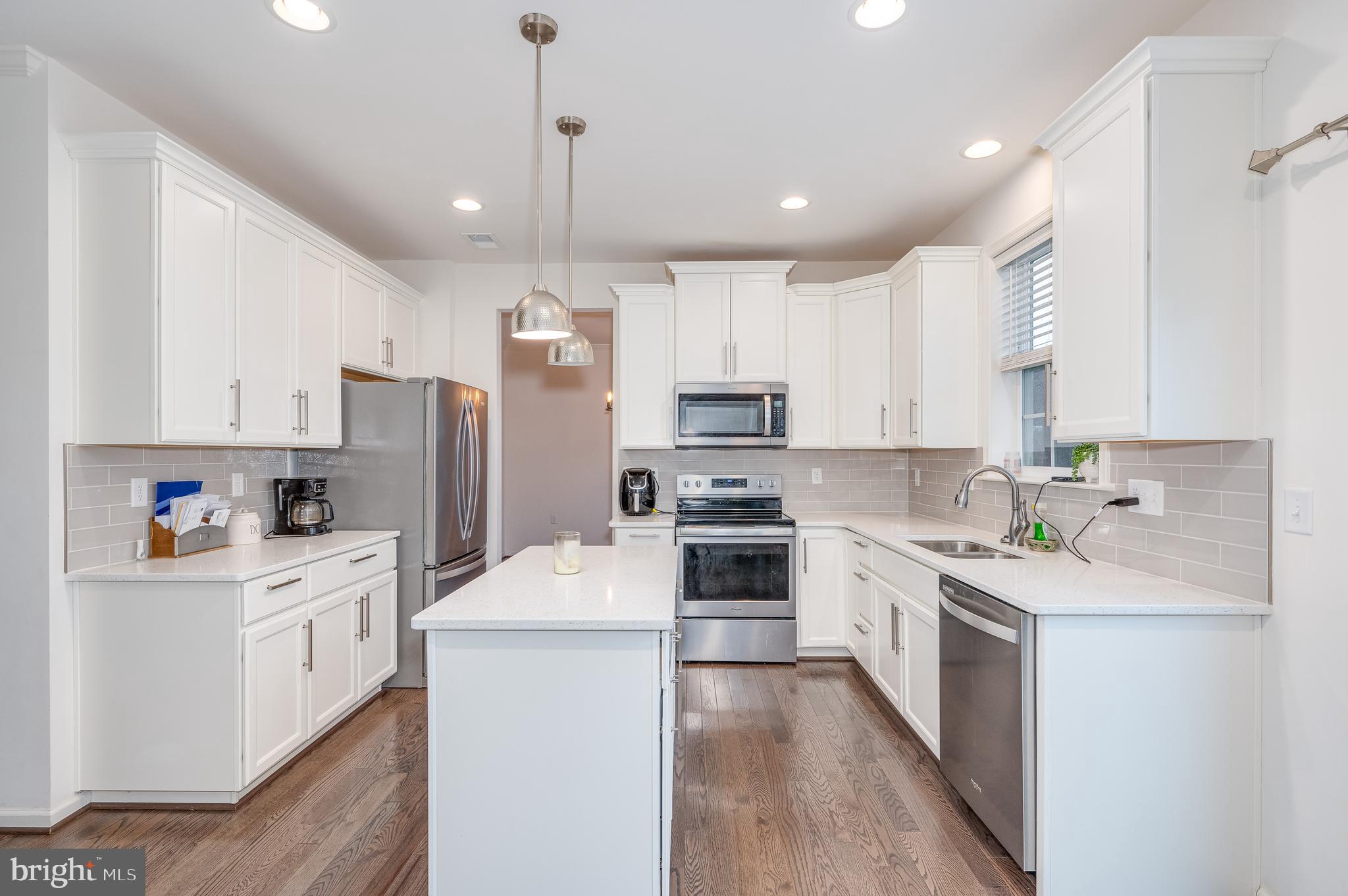 SPRINGDALE FARM - Residential