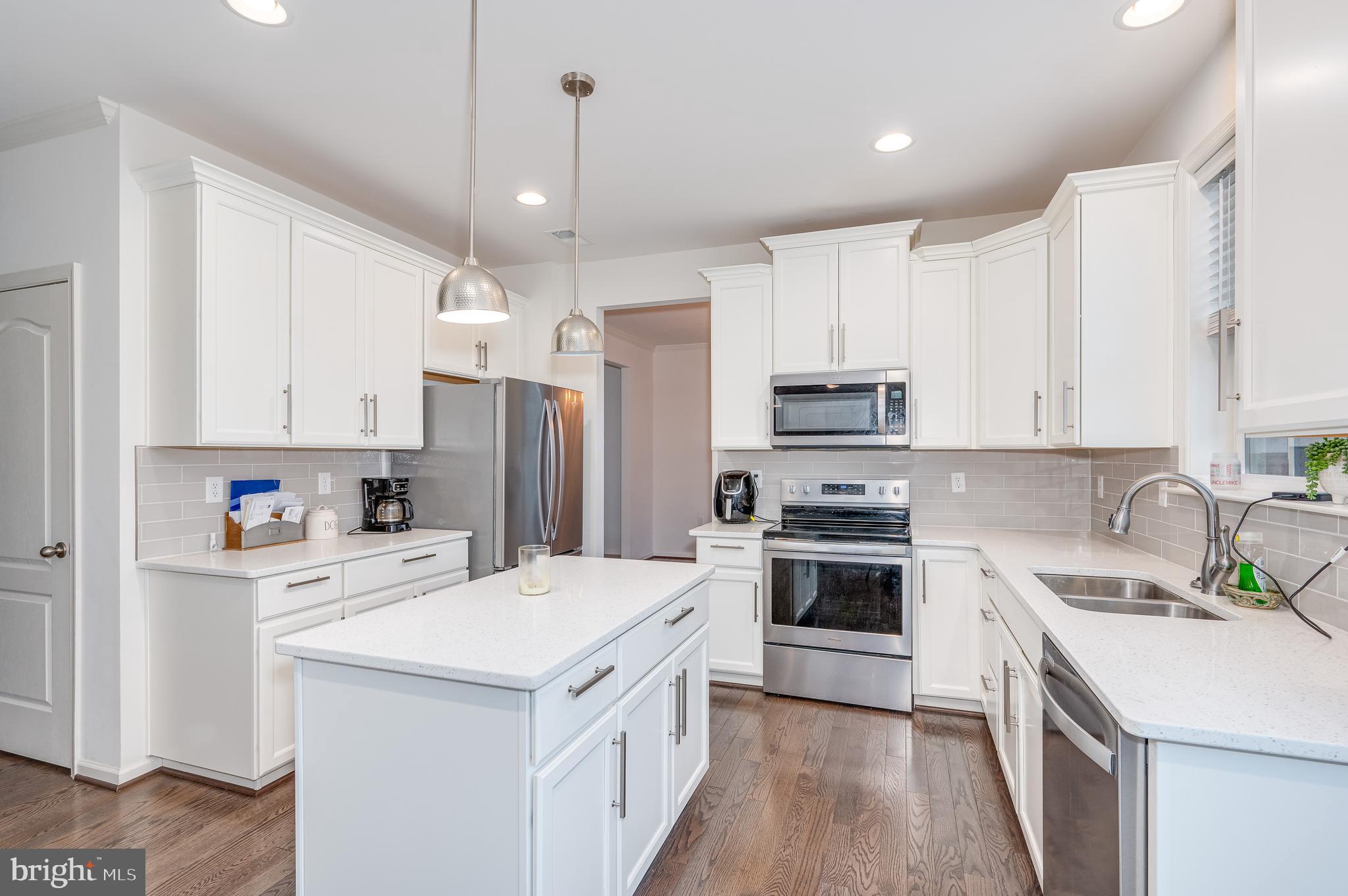 SPRINGDALE FARM - Residential