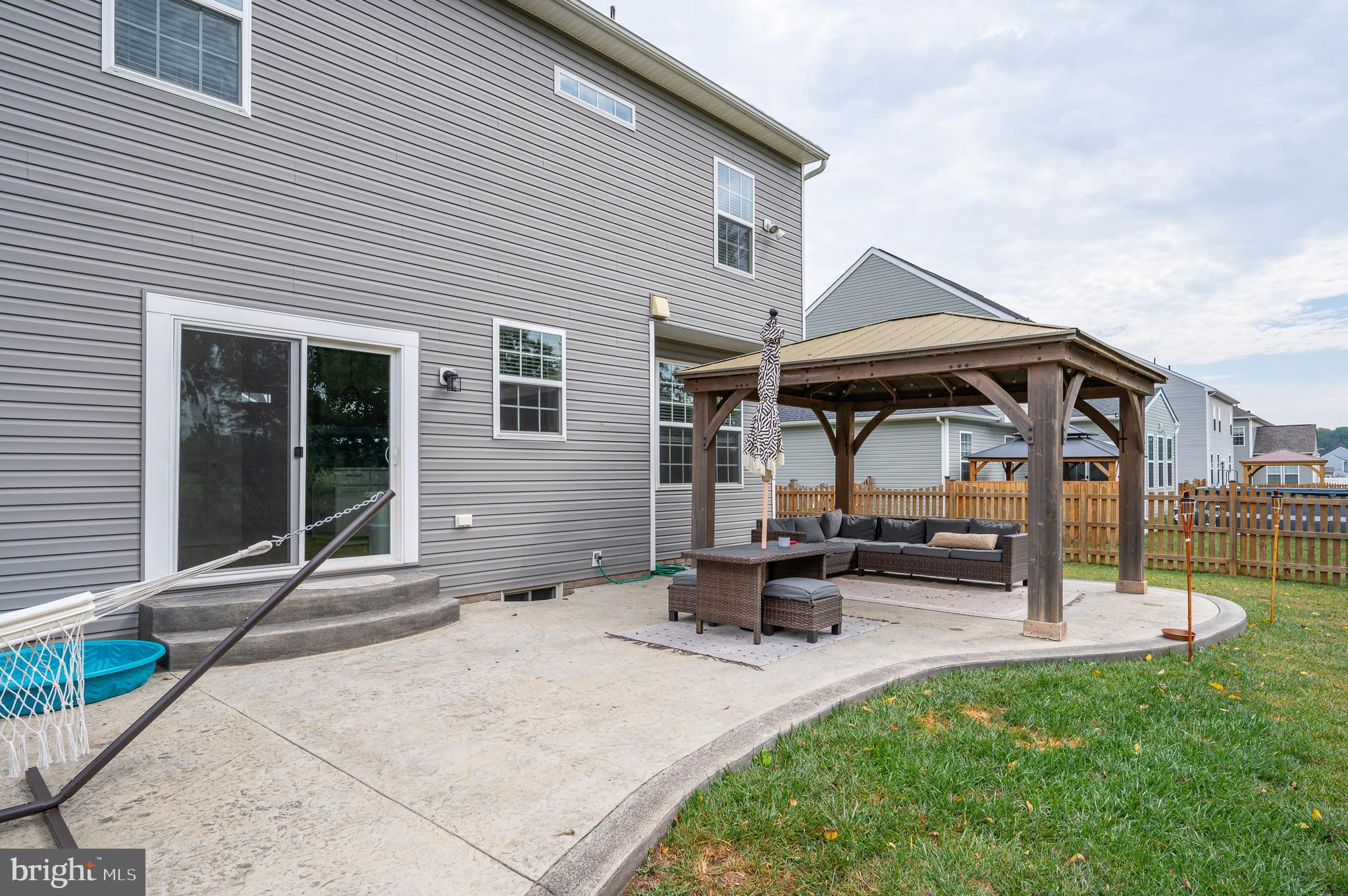 SPRINGDALE FARM - Residential