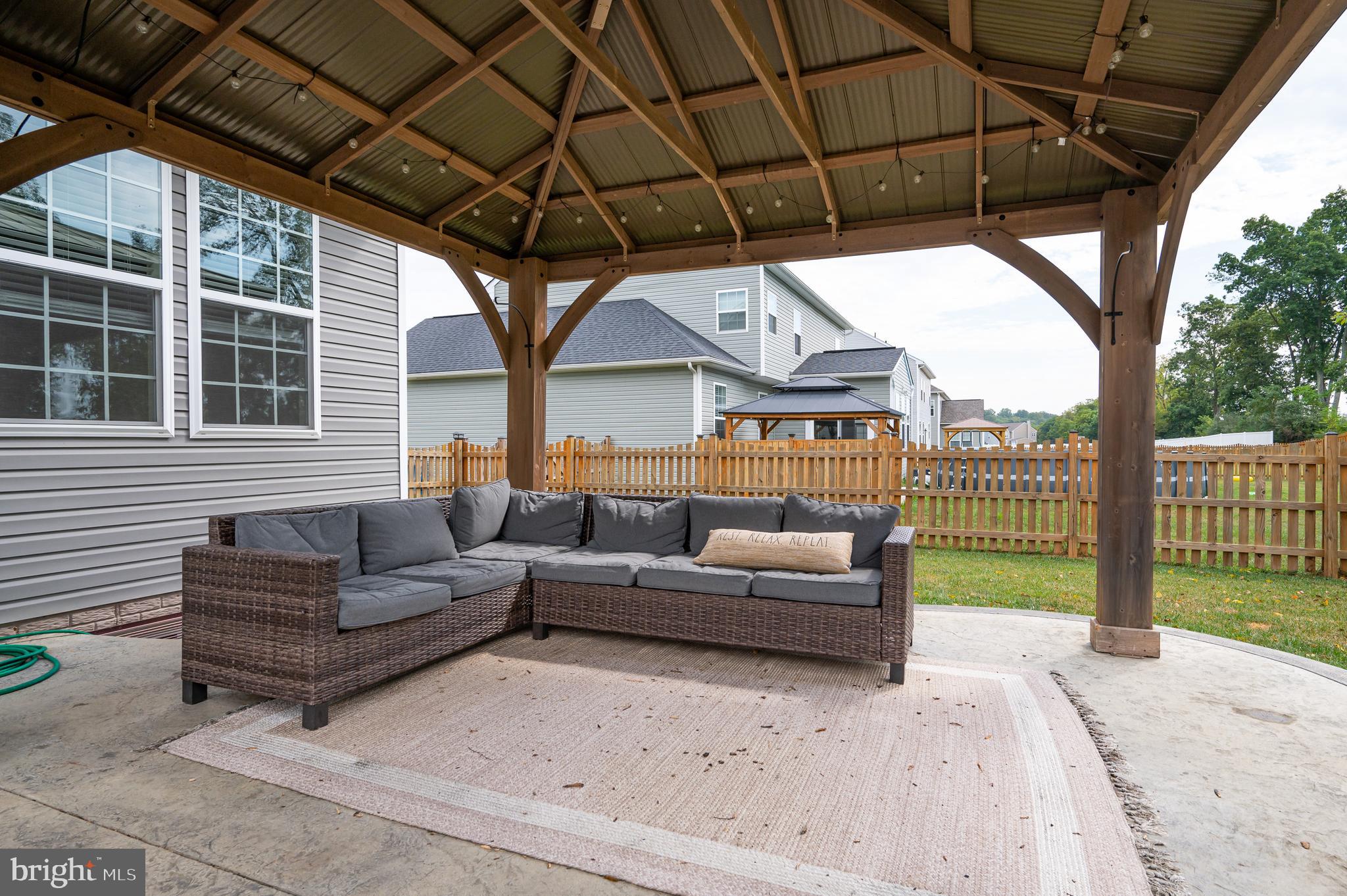 SPRINGDALE FARM - Residential