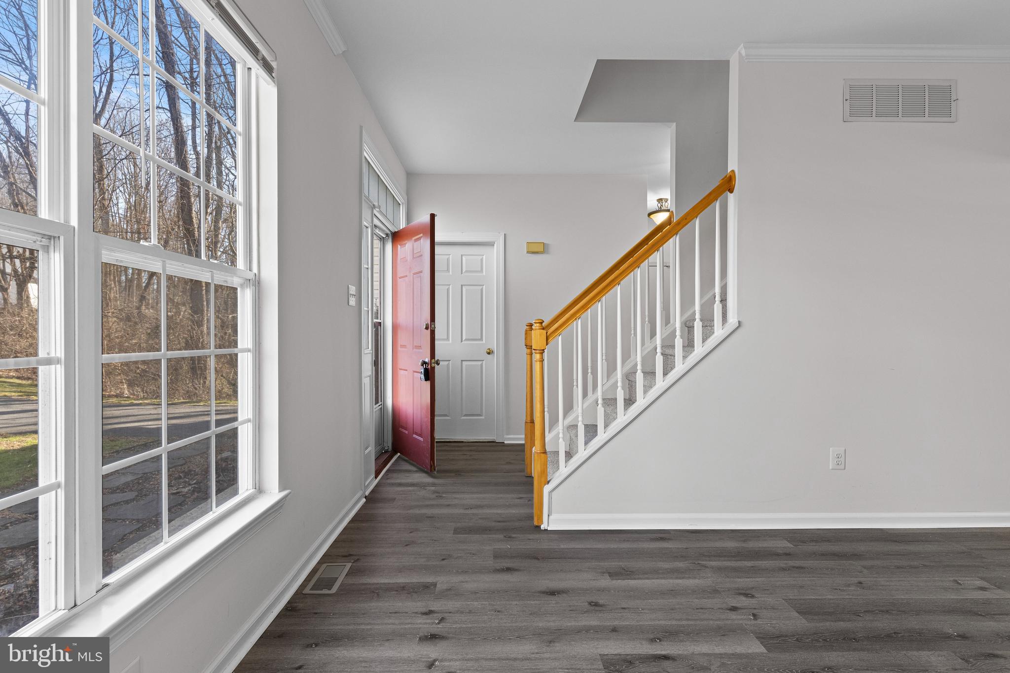 LOCKSLEY GLEN - Residential