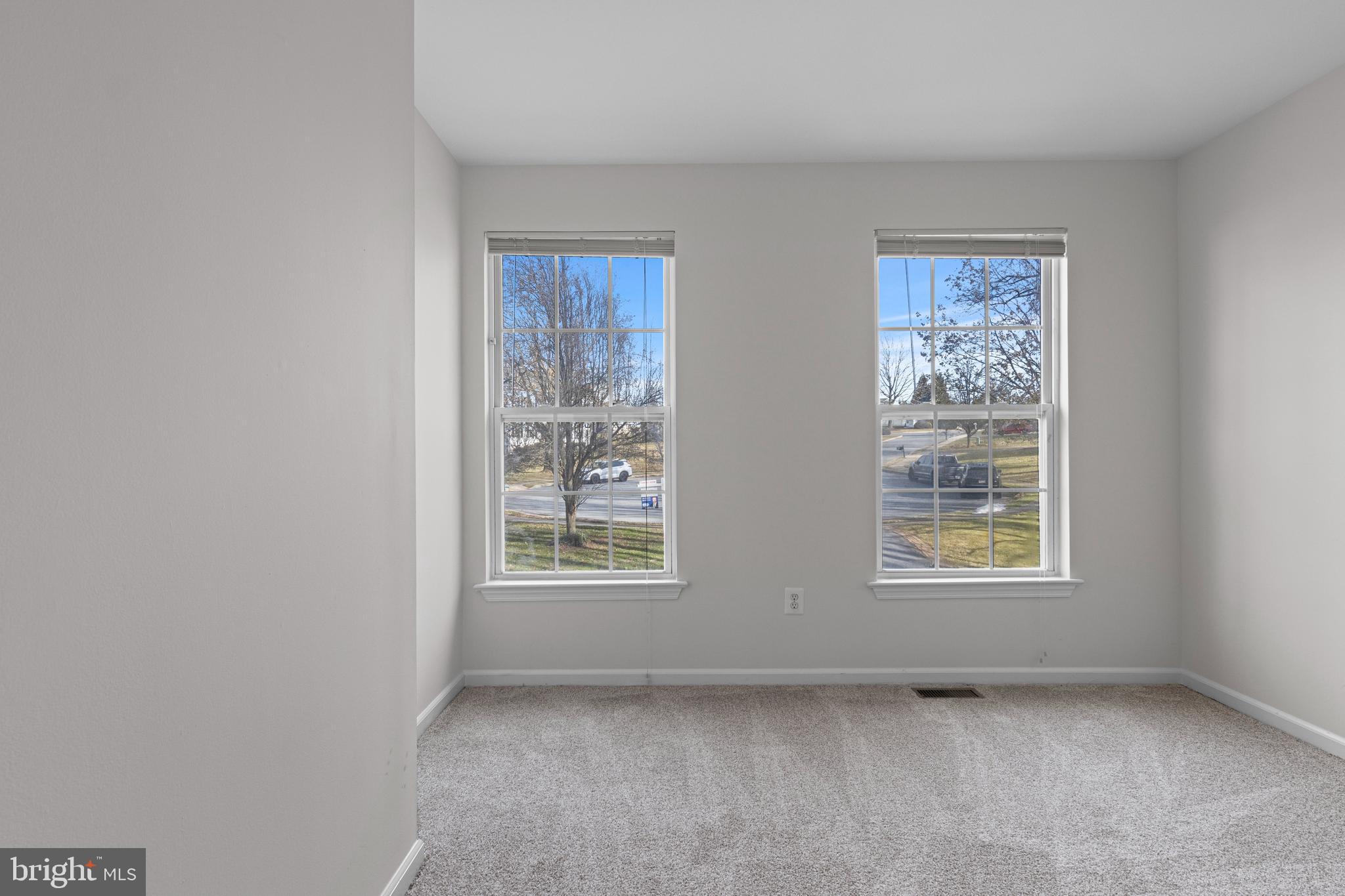 LOCKSLEY GLEN - Residential