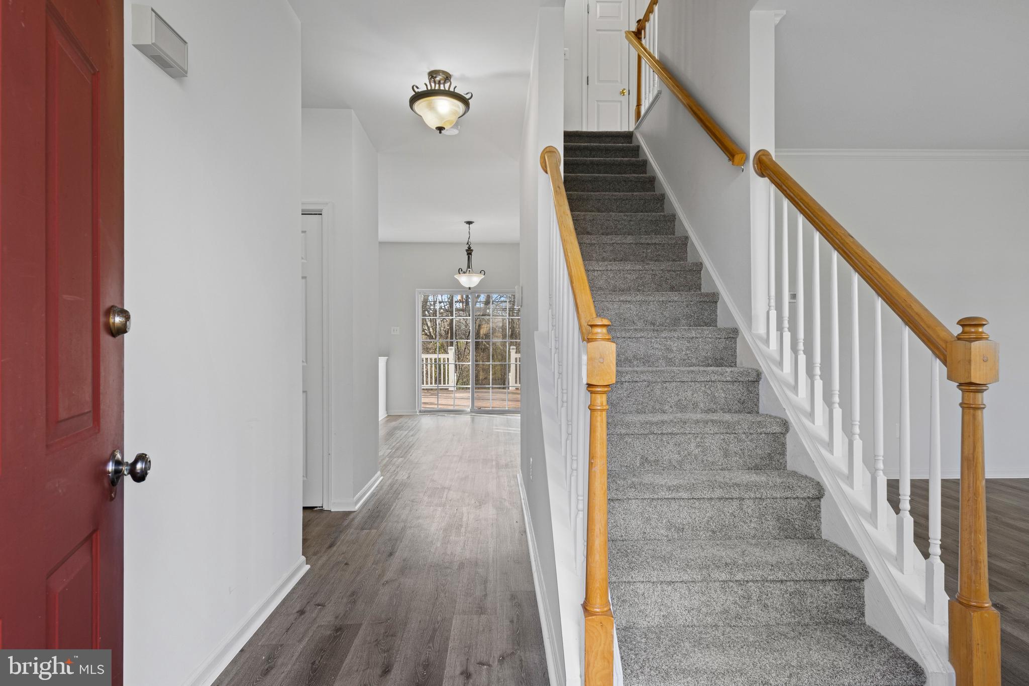 LOCKSLEY GLEN - Residential