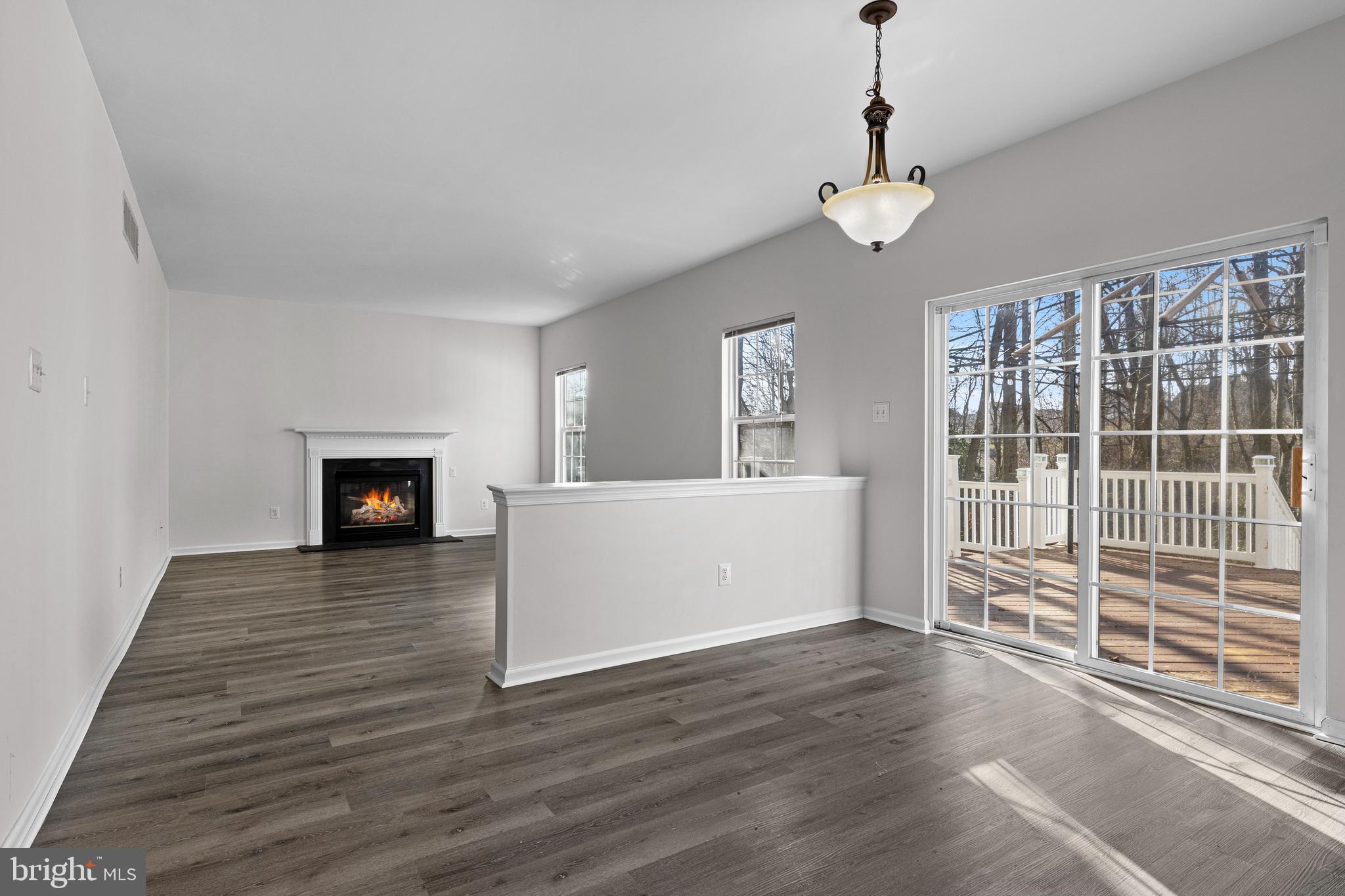 LOCKSLEY GLEN - Residential