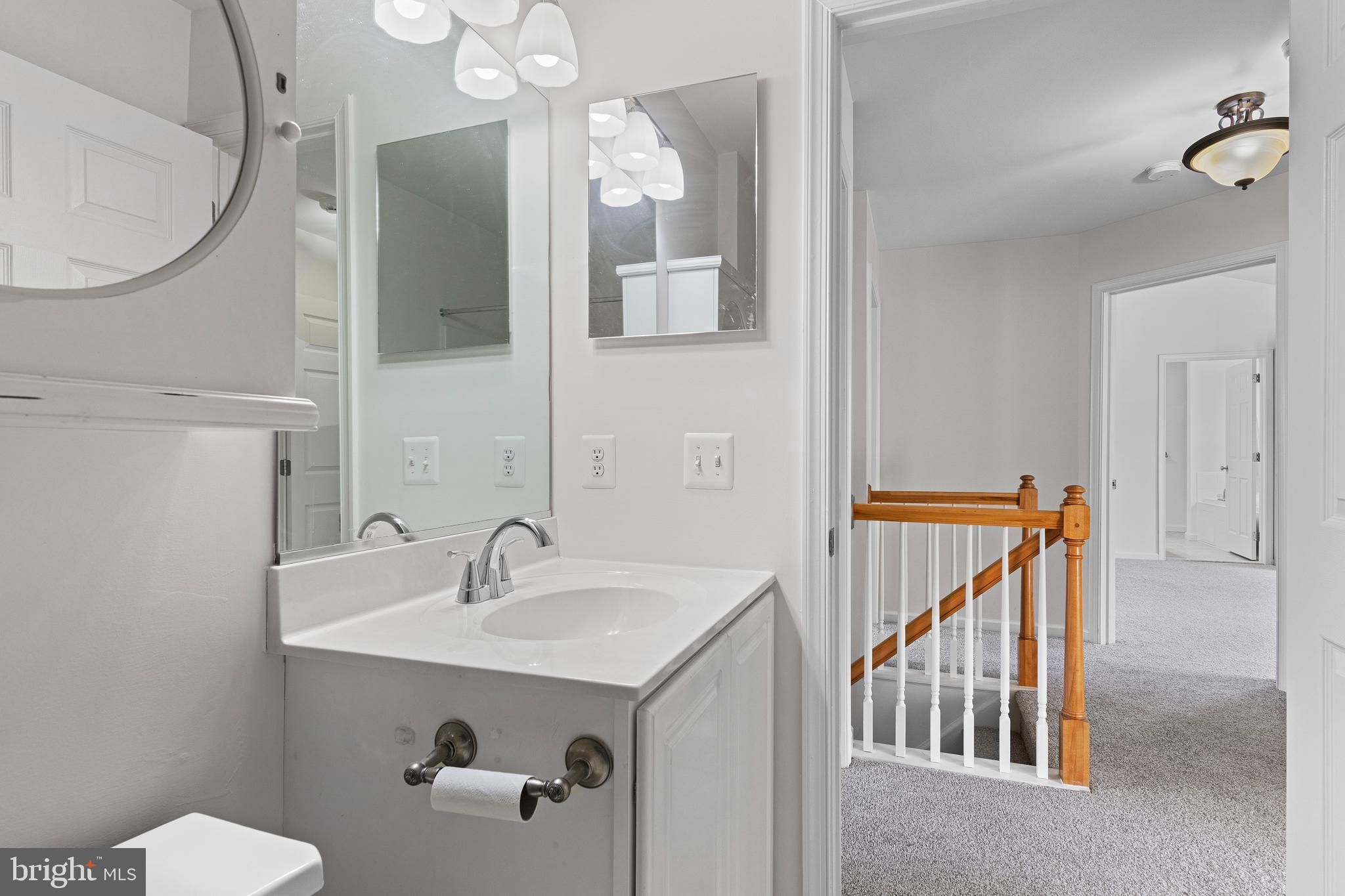 LOCKSLEY GLEN - Residential