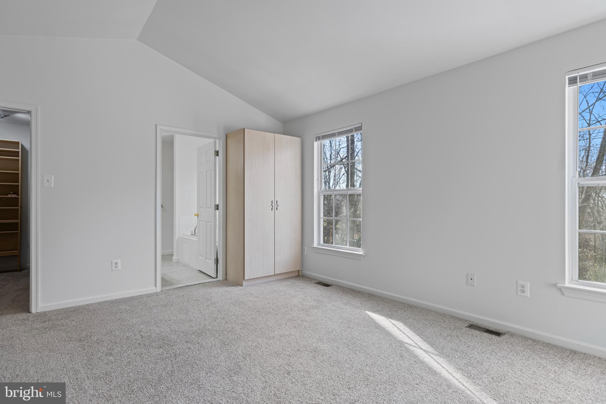 LOCKSLEY GLEN - Residential