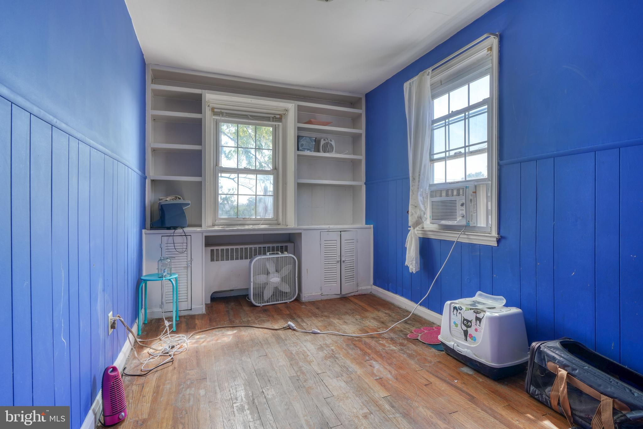 PARKVILLE - Residential