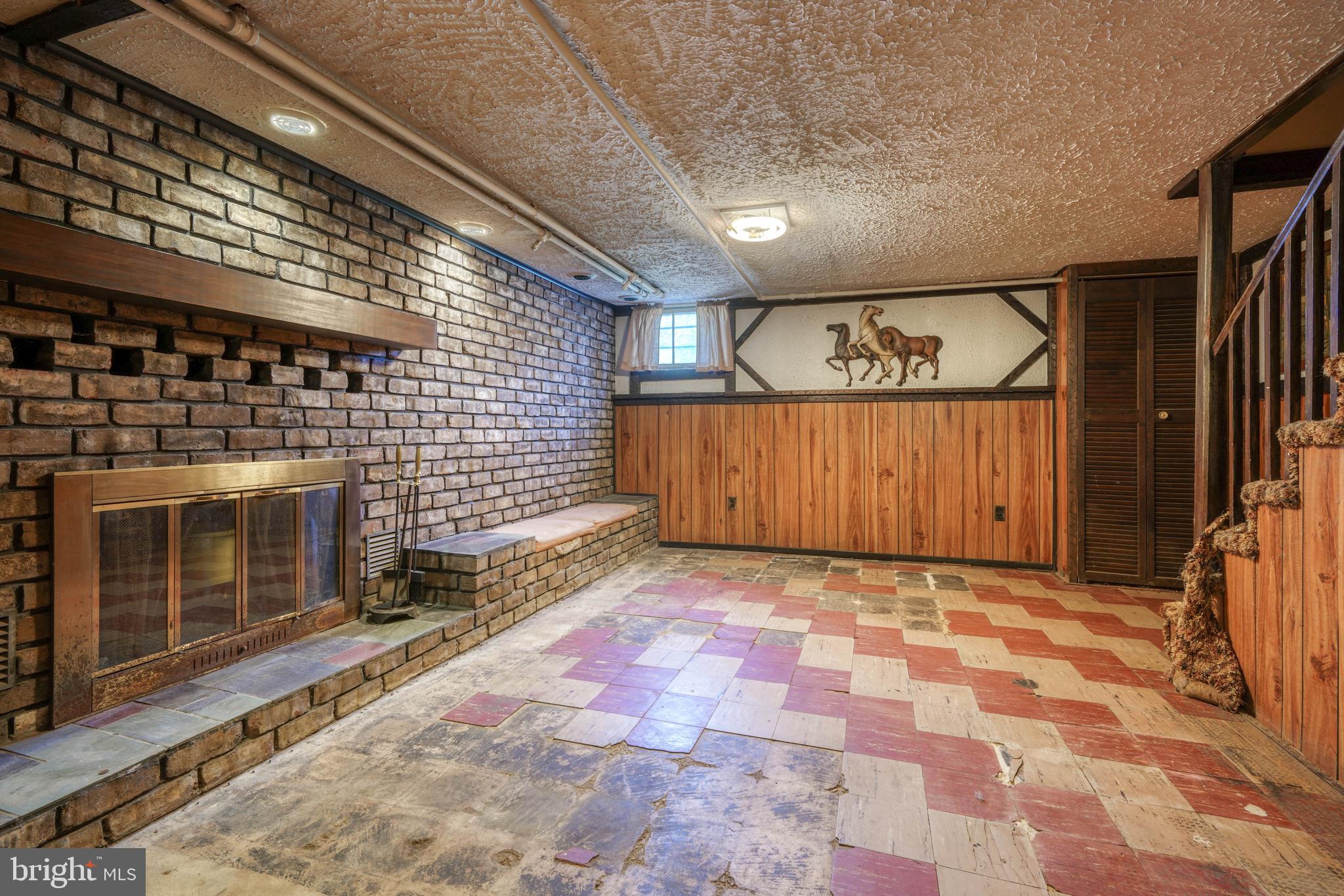 PARKVILLE - Residential