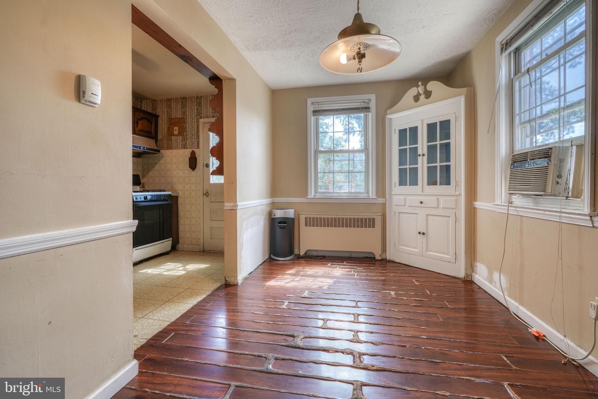 PARKVILLE - Residential