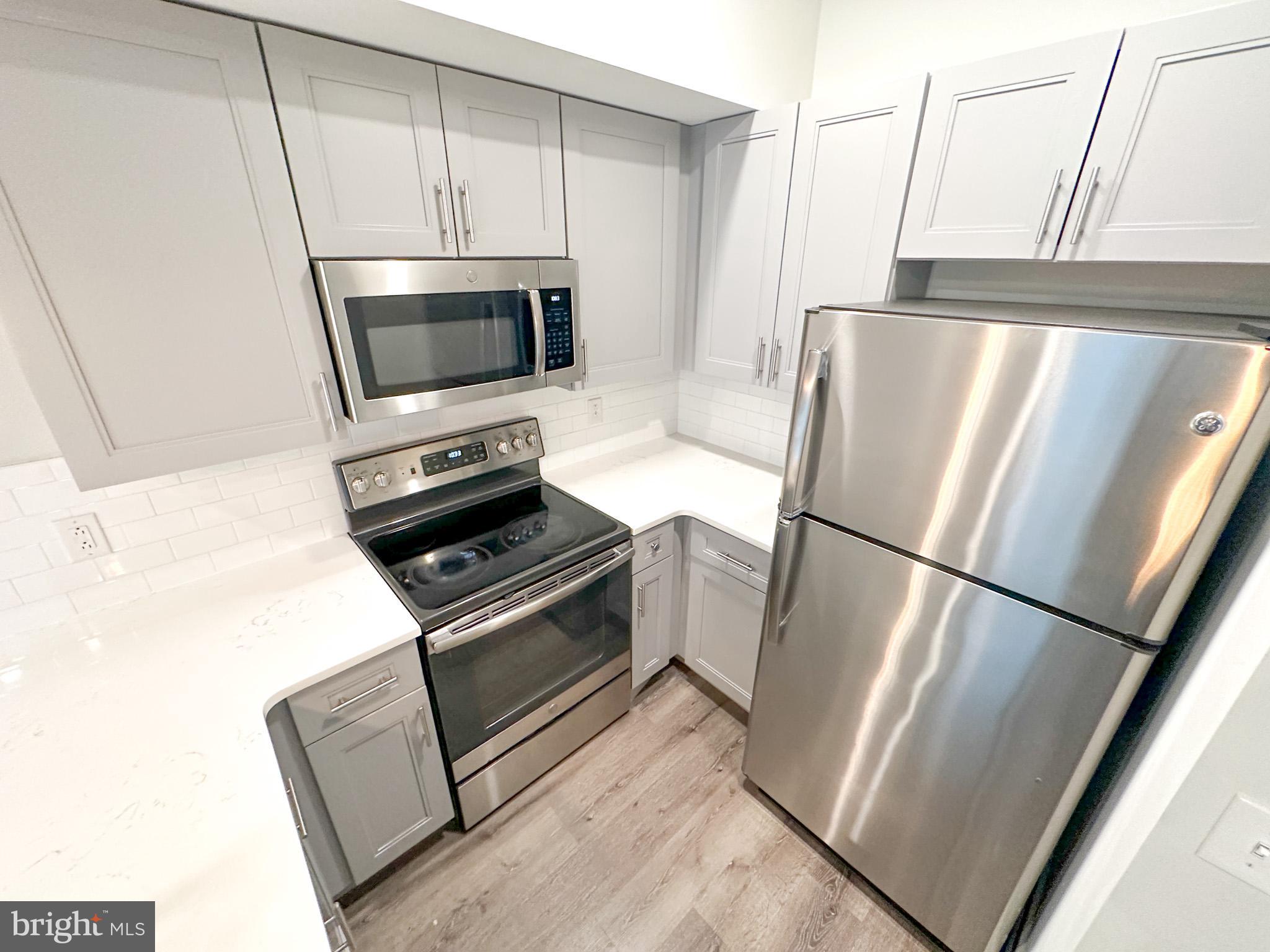 EAST KENSINGTON - Residential Lease