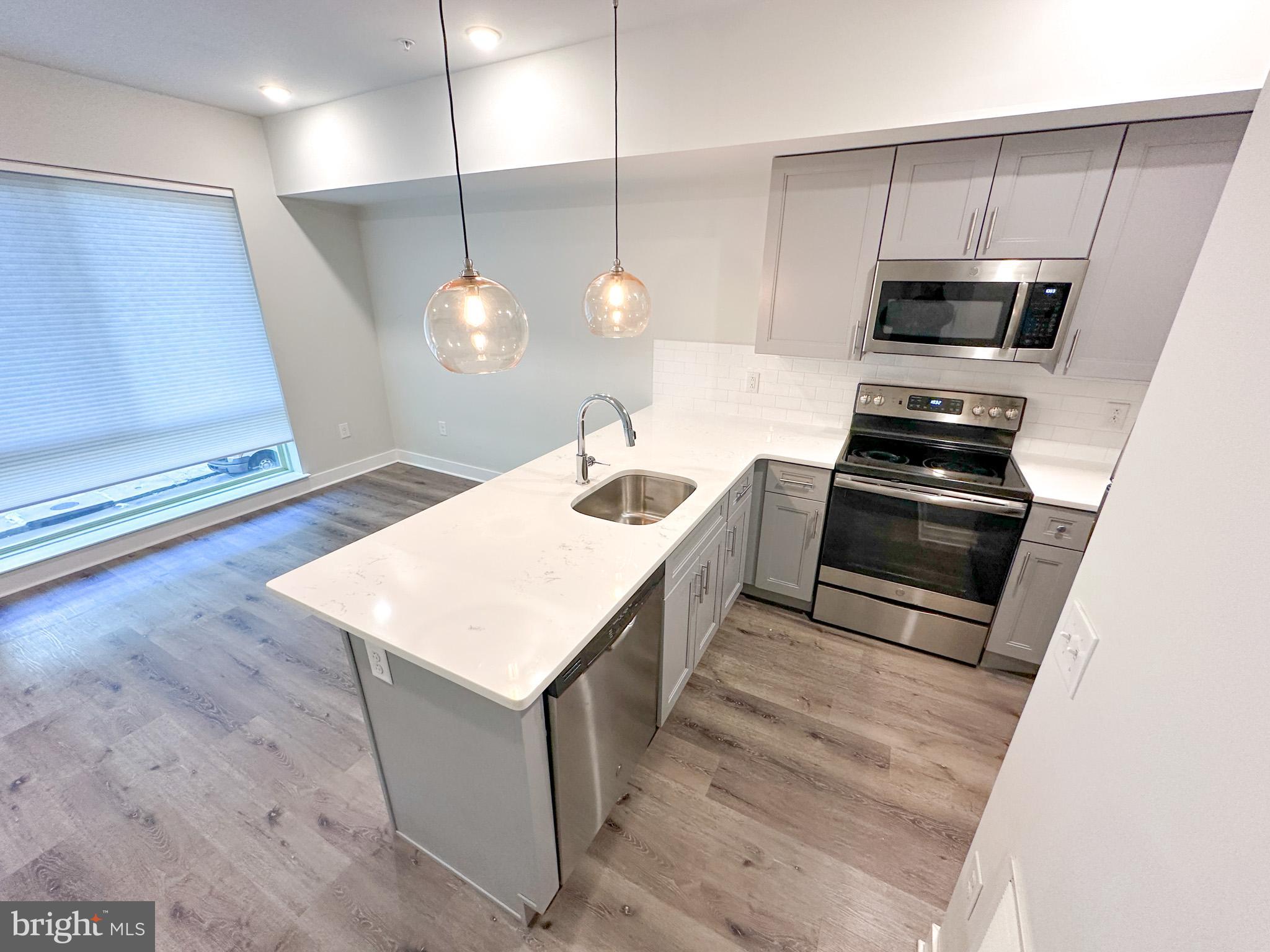 EAST KENSINGTON - Residential Lease