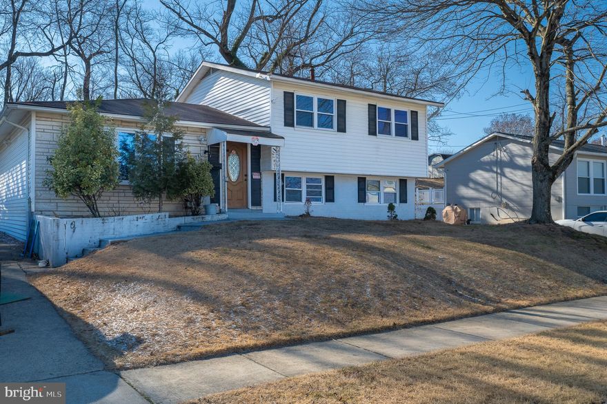Split Level Home, 5 Bedrooms/3 Full Baths, Updated Kitchen and Baths, Granite Countertop, Stainless Steel Appliances, Hardwood Flooring Main and Upper Levels, Porcelain Tiles in Basement. Sunroom in Back for Evenings Relaxation and Close to Major Stores and Highway.