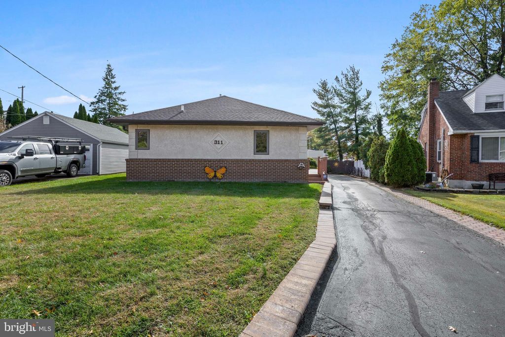 Photo of 311 Ogden Place, SPRINGFIELD, PA 19064 (MLS # PADE2102658)