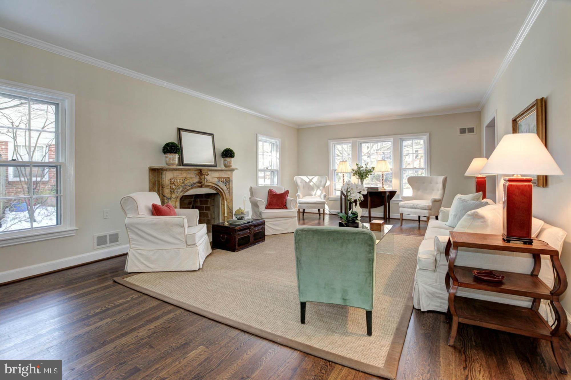 CHEVY CHASE - Residential