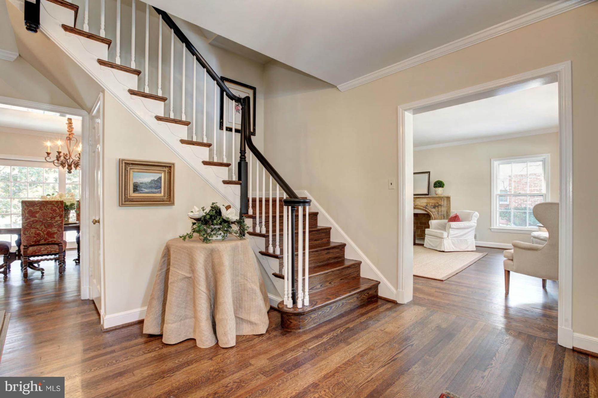 CHEVY CHASE - Residential