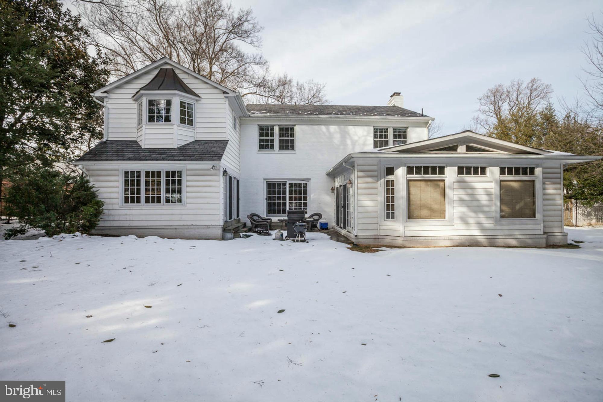 CHEVY CHASE - Residential