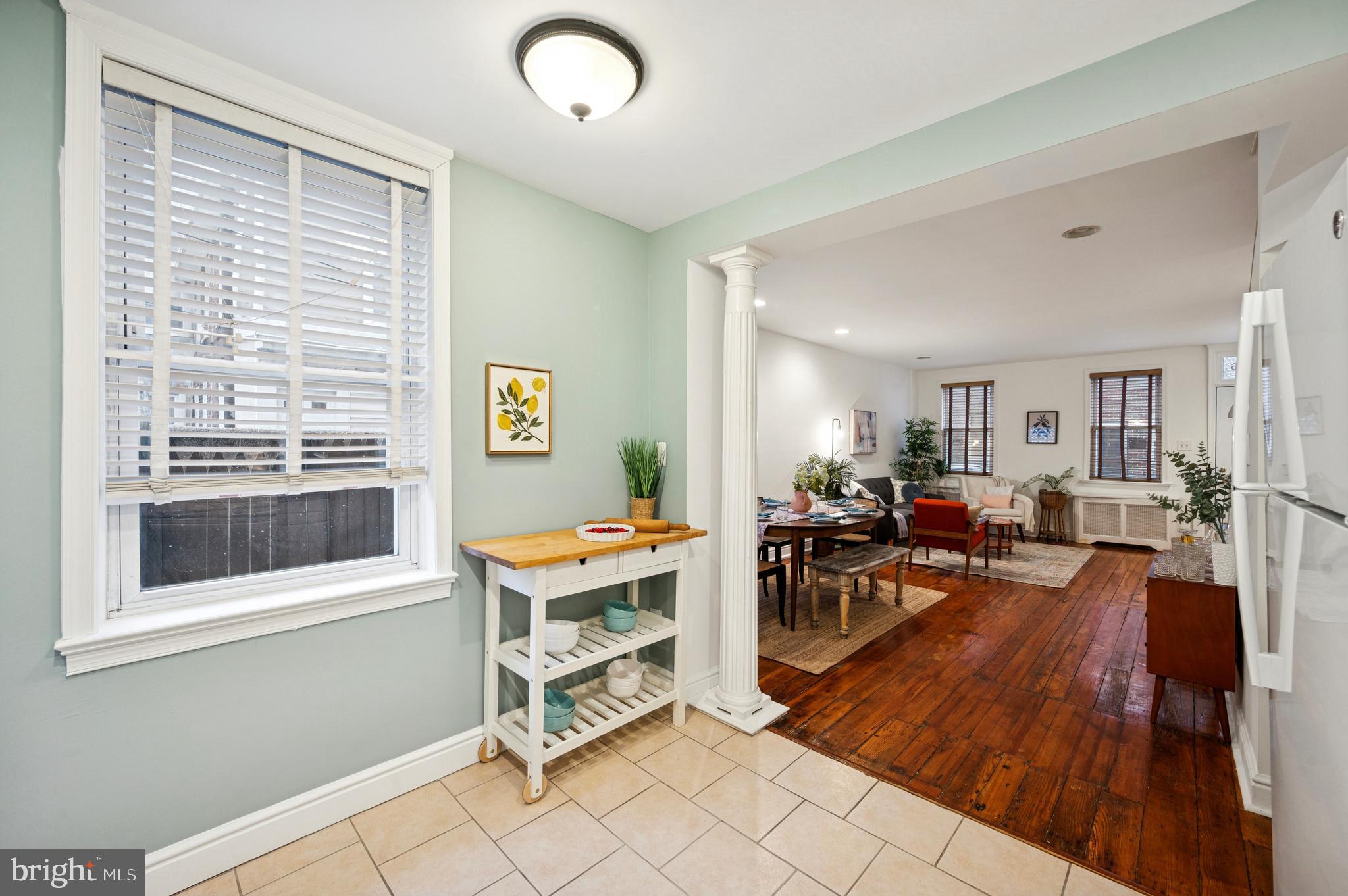 DICKINSON NARROWS - Residential