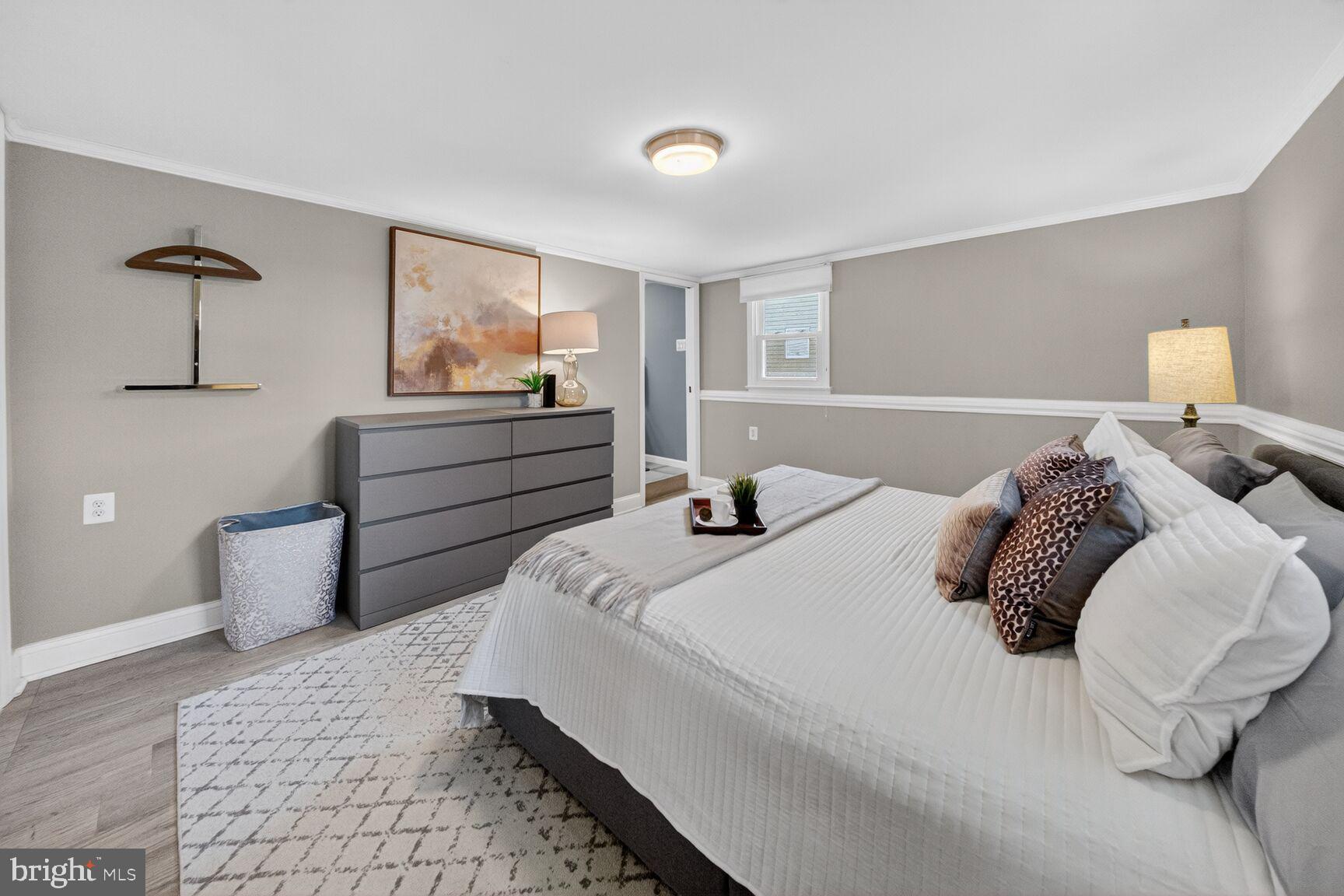 HALPINE VILLAGE - Residential
