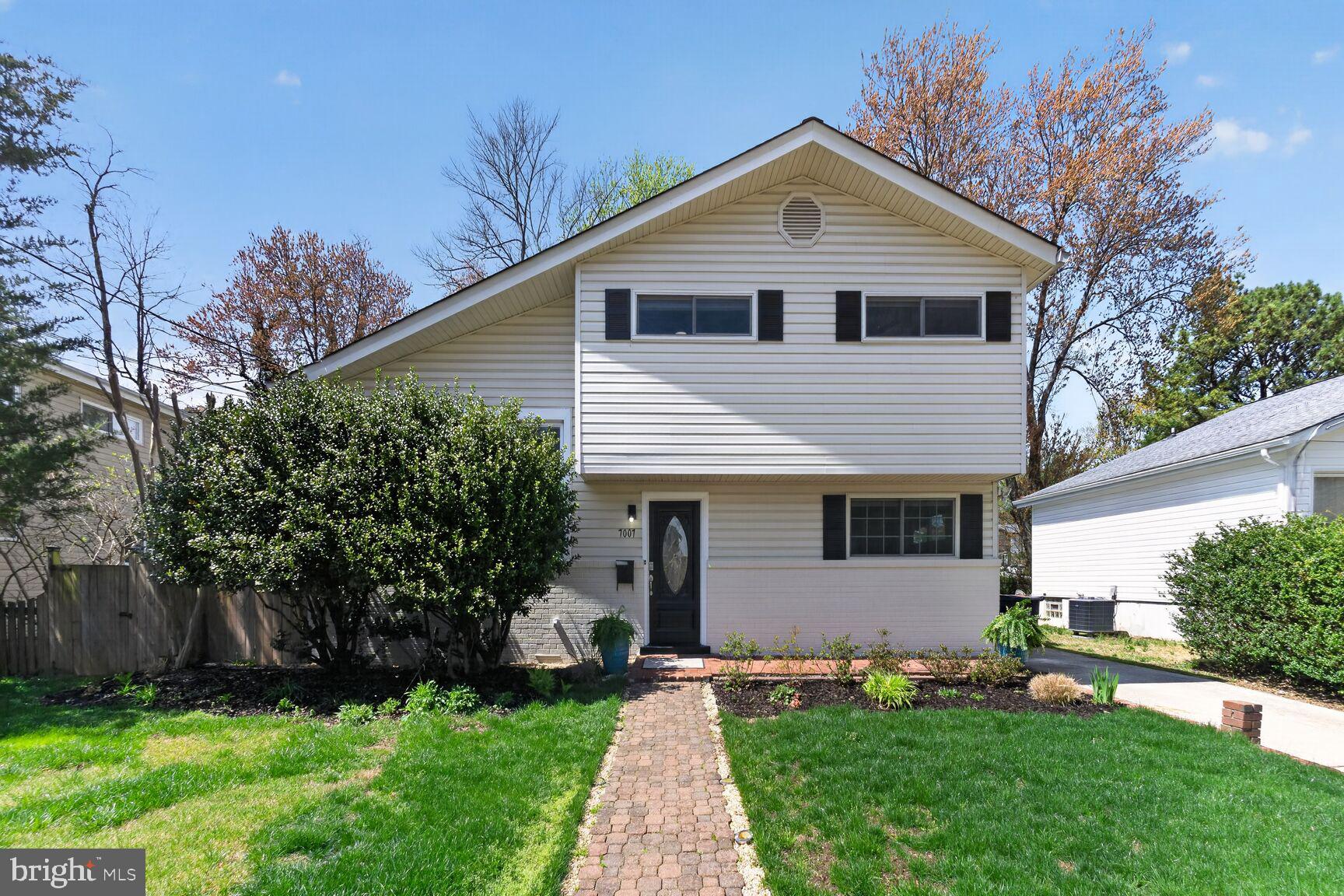 HALPINE VILLAGE - Residential