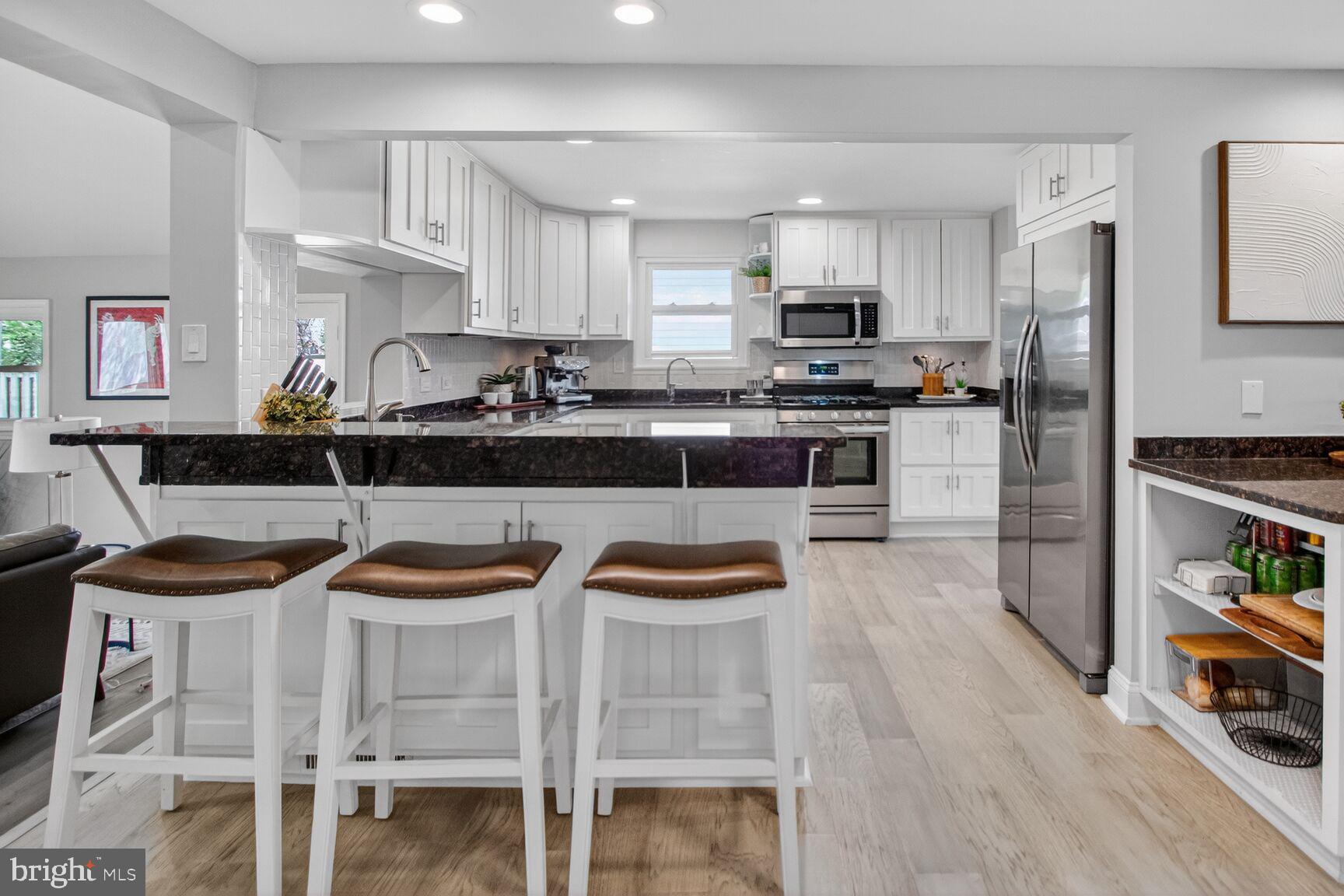 HALPINE VILLAGE - Residential