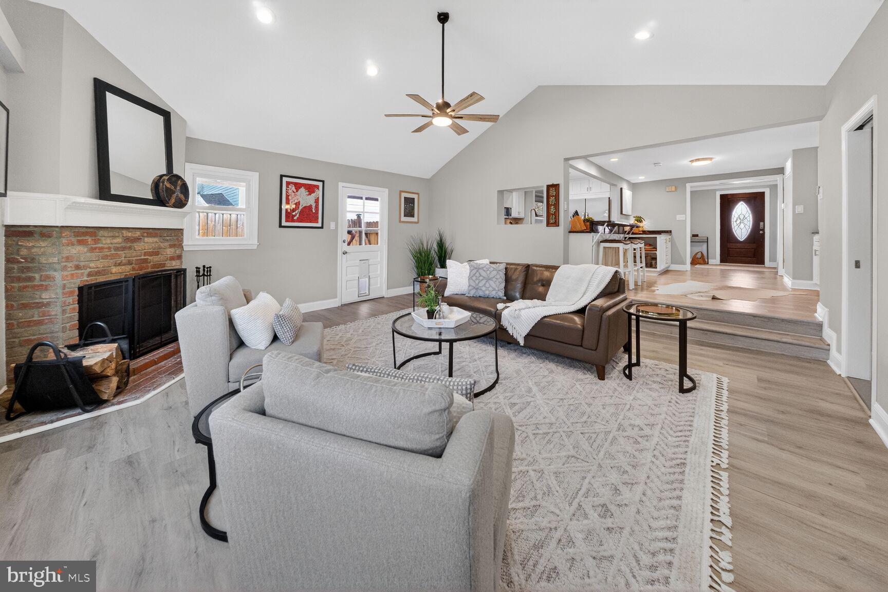 HALPINE VILLAGE - Residential