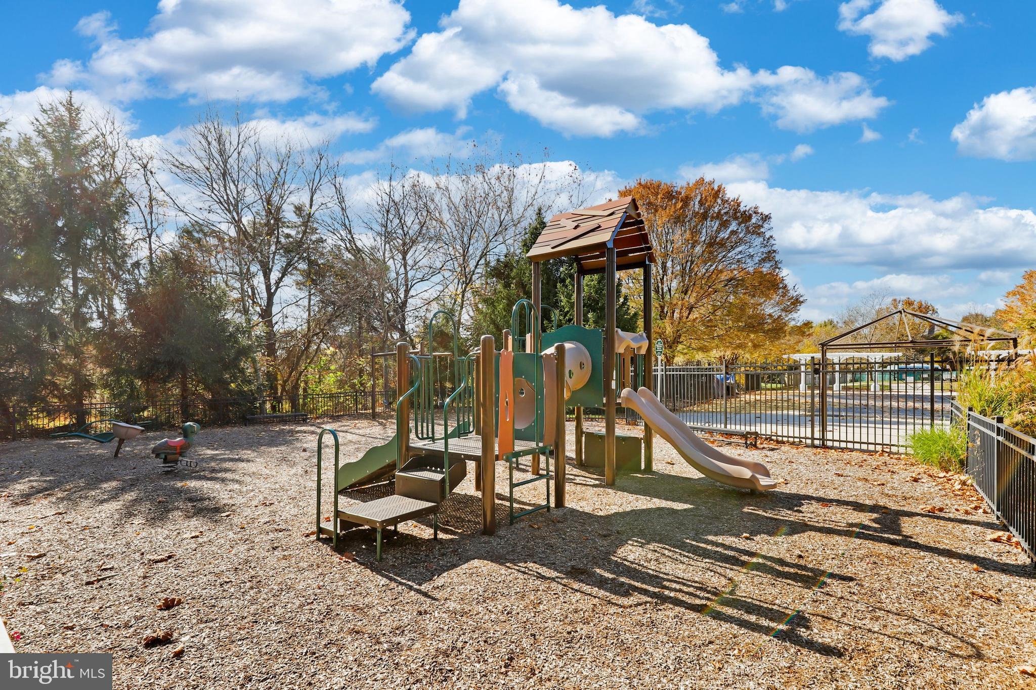 BRAMBLETON - Residential