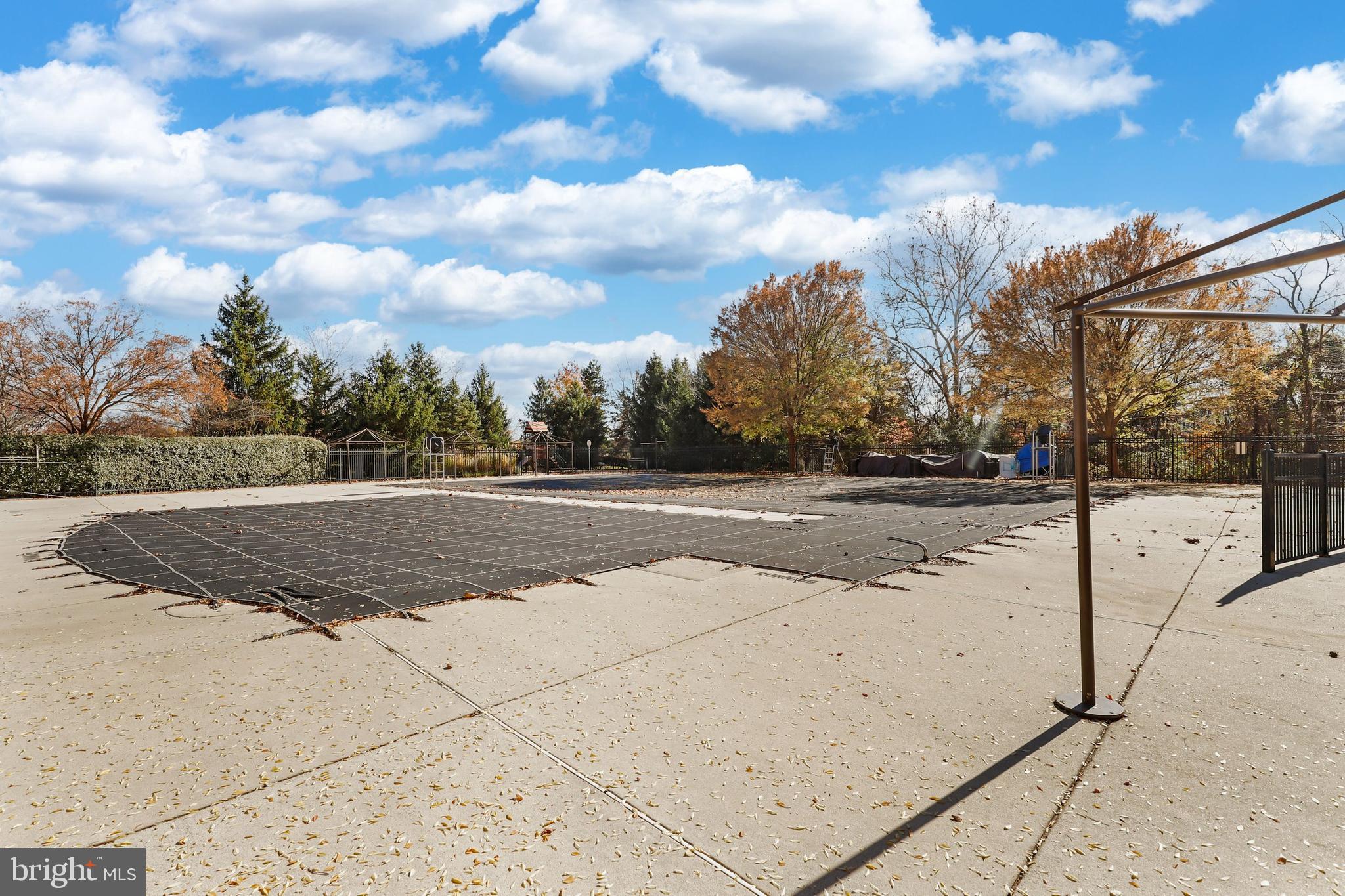 BRAMBLETON - Residential