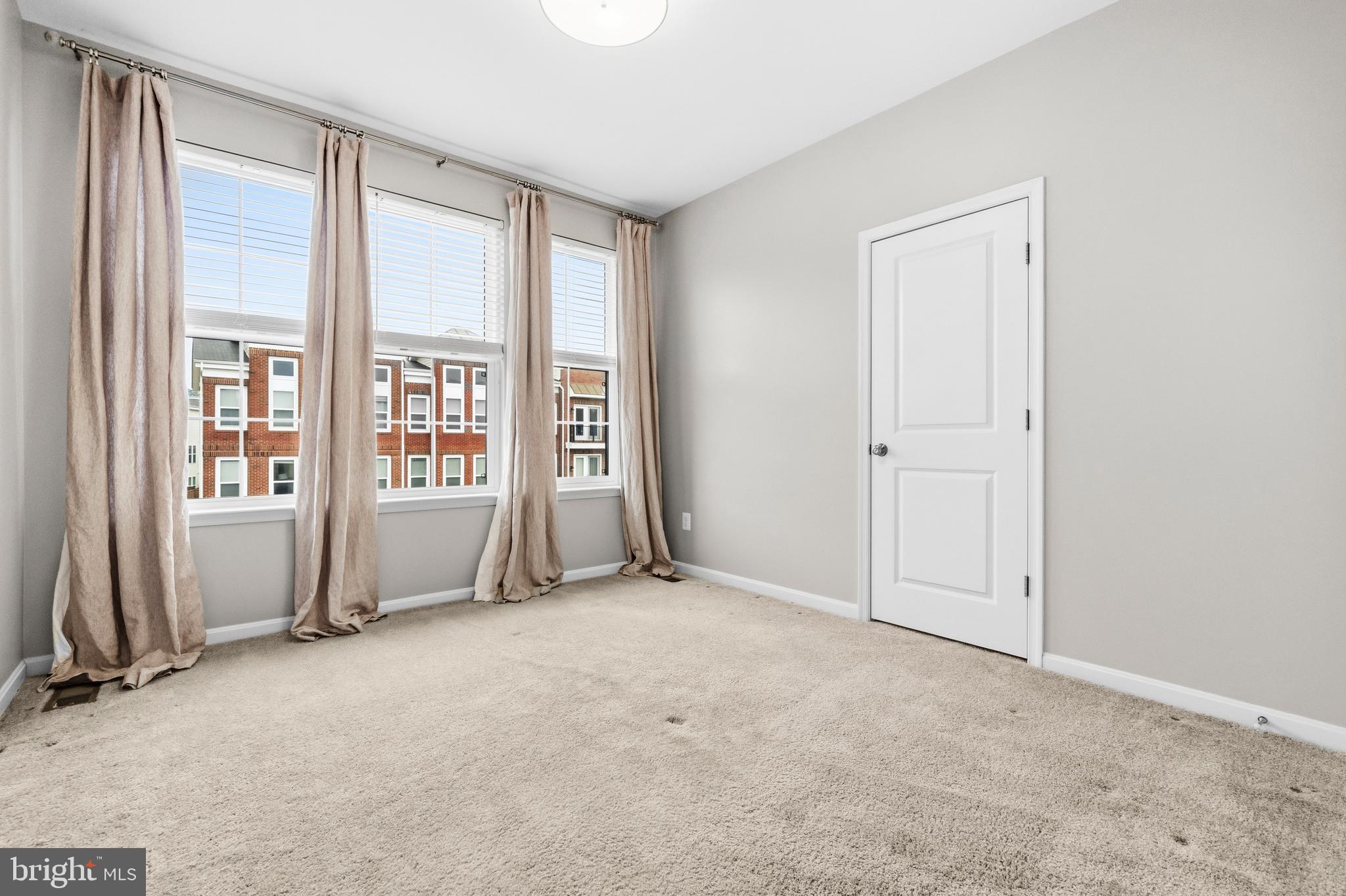 BRAMBLETON - Residential