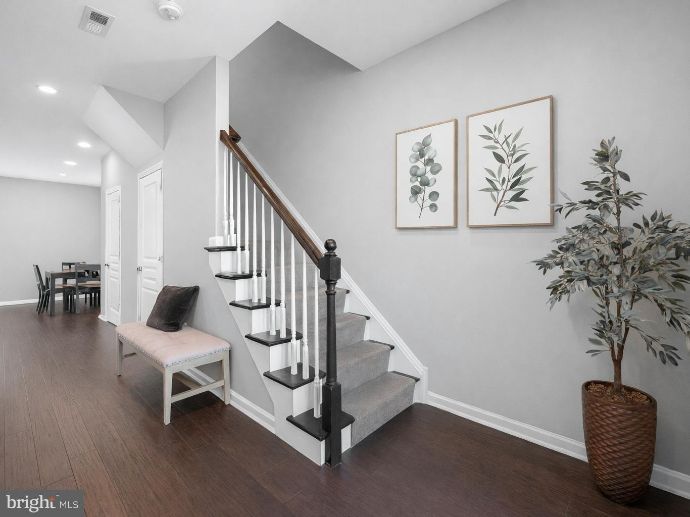 ALDERWOOD RUN - Residential