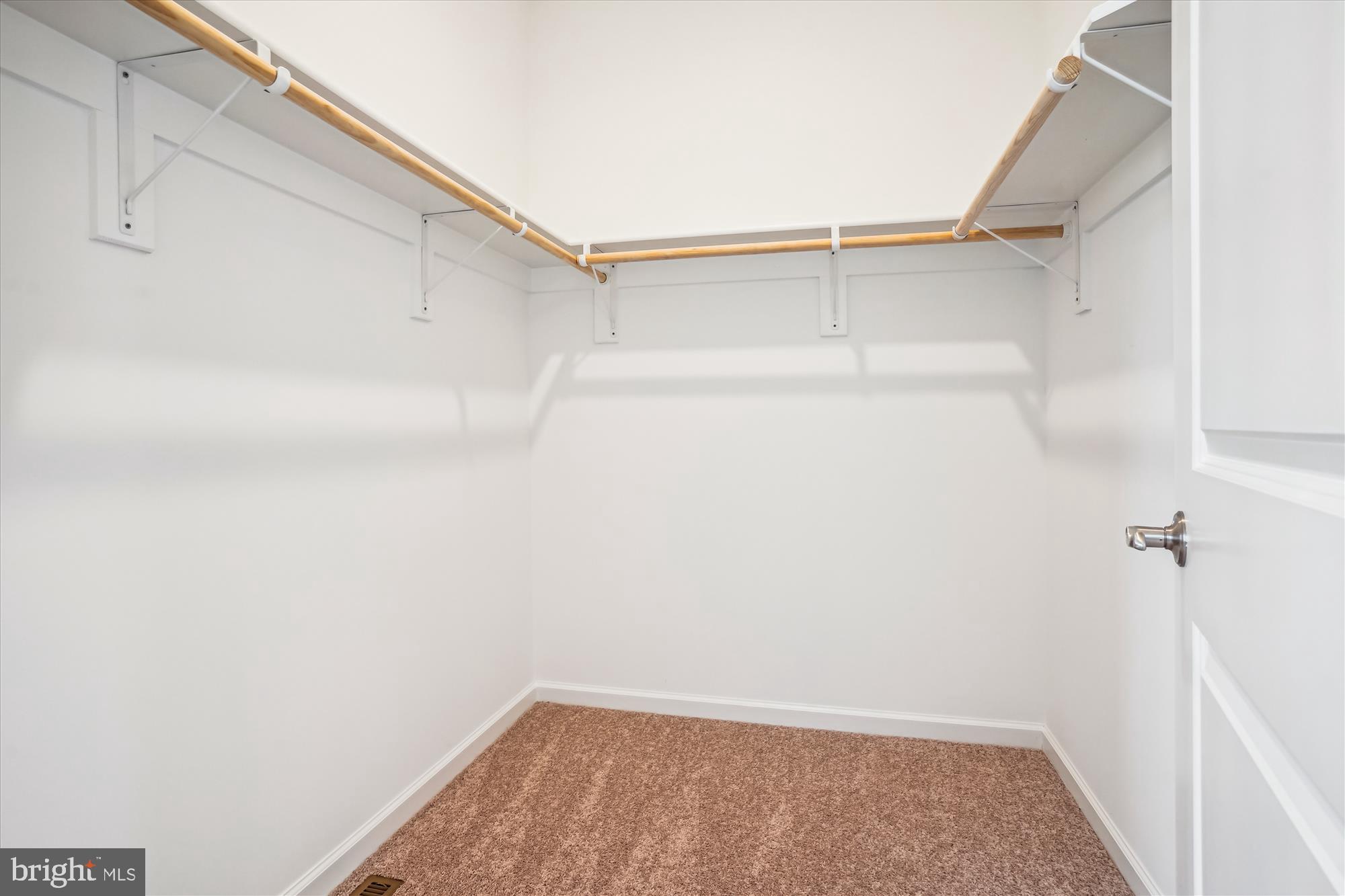 RILLHURST - Residential