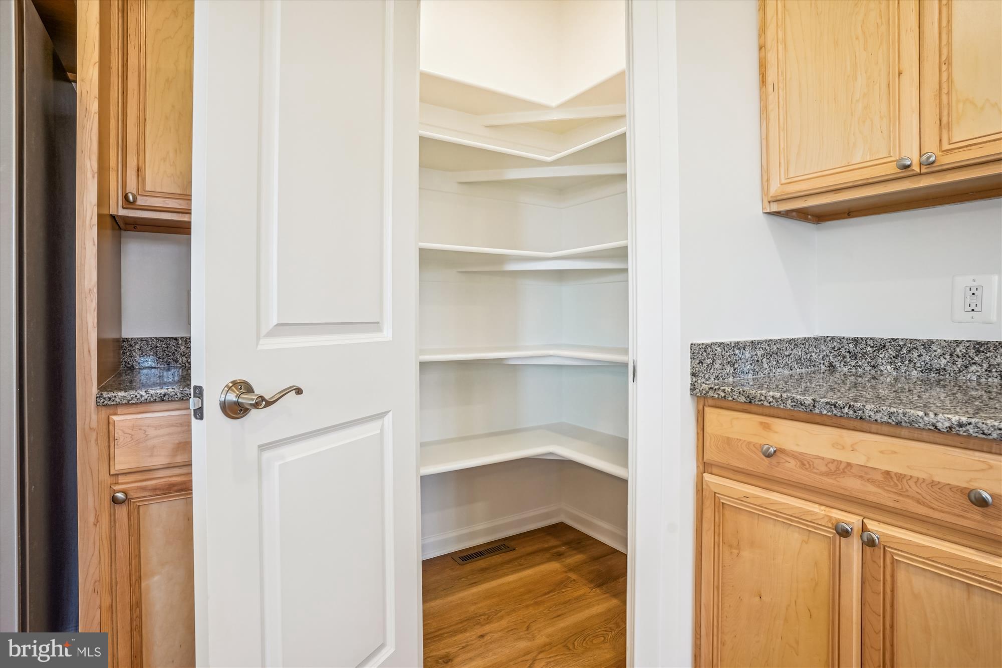 RILLHURST - Residential