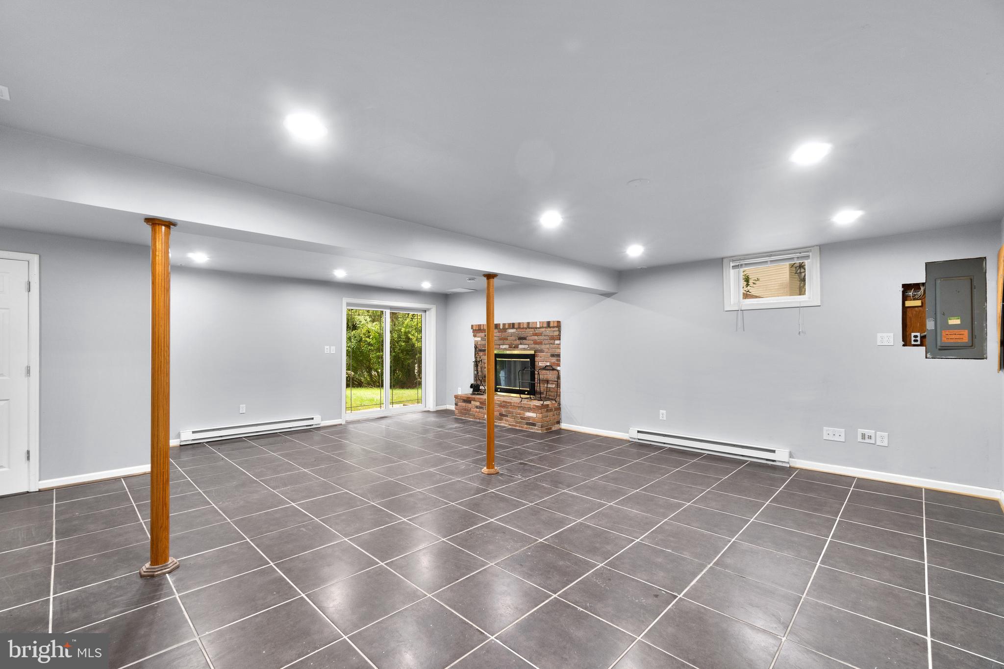 GREEN VALLEY ESTATES - Residential