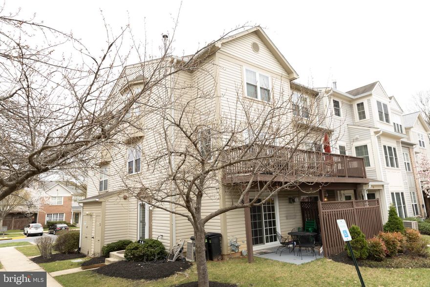 Welcome Home to the highly desired Andover community! Over 1,800 sqft this is a spacious end-unit 3-level townhome is ready for a newer owner's touch. Total 3 bedrooms, 2.5 bathroom and has a second half bathroom on the lower level with option to make a full bathroom because of existing plumbing. Open layout for living room and dining room with real hardwood throughout. Large kitchen with granite countertops, all stainless steel appliances, gas range, and natural sunlight that leads to the elongated deck. All bedrooms have high ceilings, lots of natural light, and skylights throughout the home. Home is freshly painted (2025), ALL windows replaced (2023), Roof replaced (2022), W/D (2022), HVAC serviced (March 2025). Home is priced to sell in a great community don't miss out!