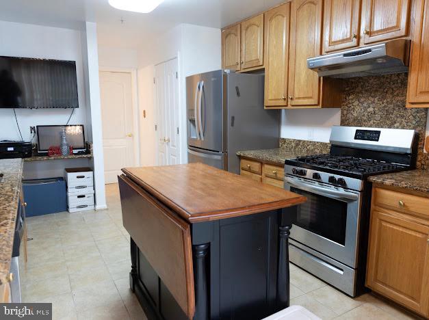 ANDOVER / FOXRIDGE - Residential