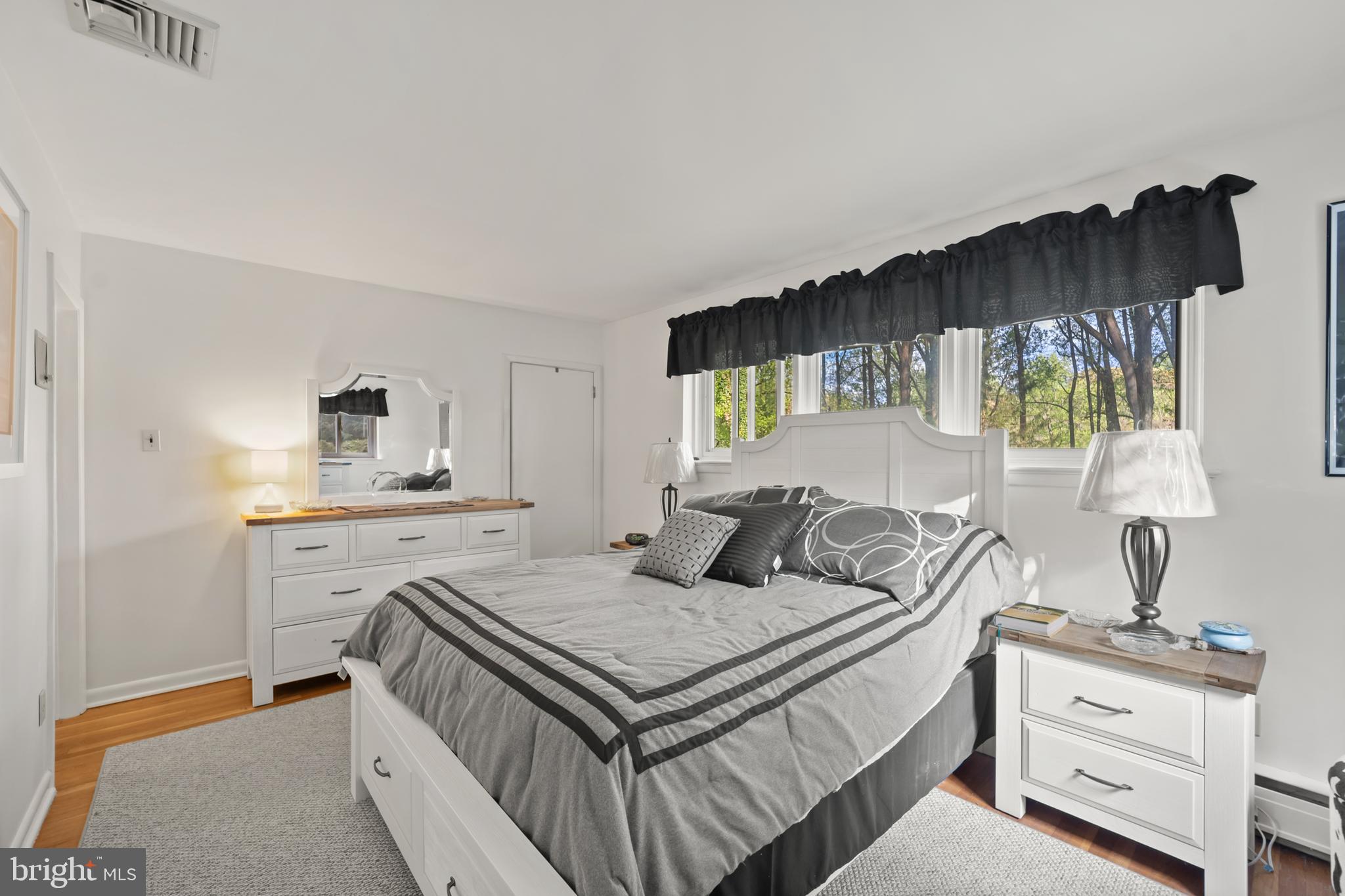 NESHAMINY WOODS - Residential