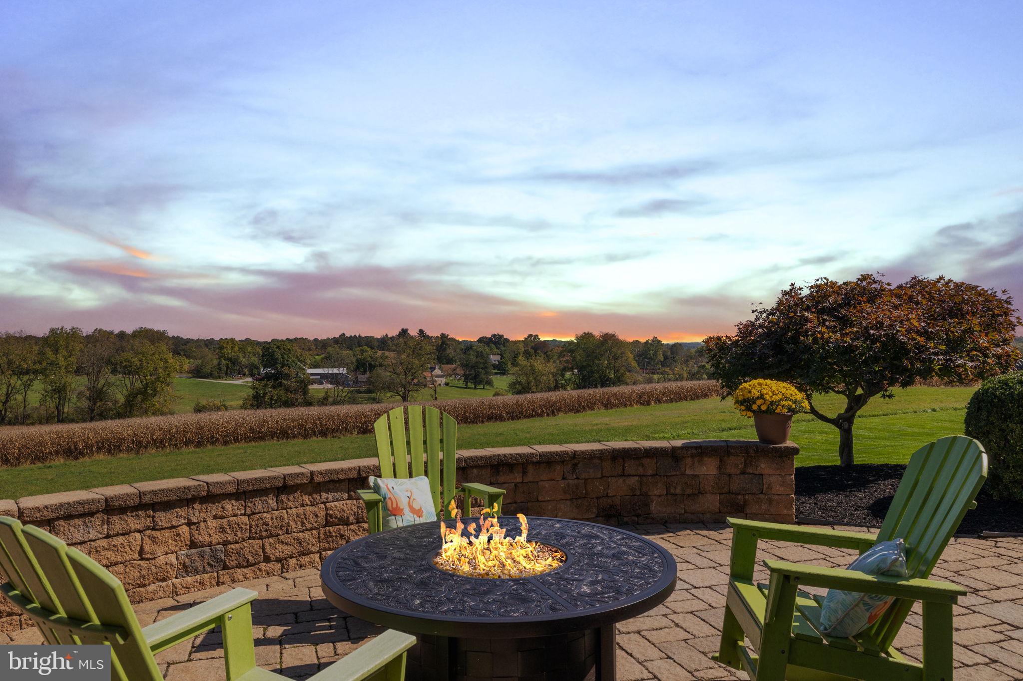 NEWLIN GREENE - Residential