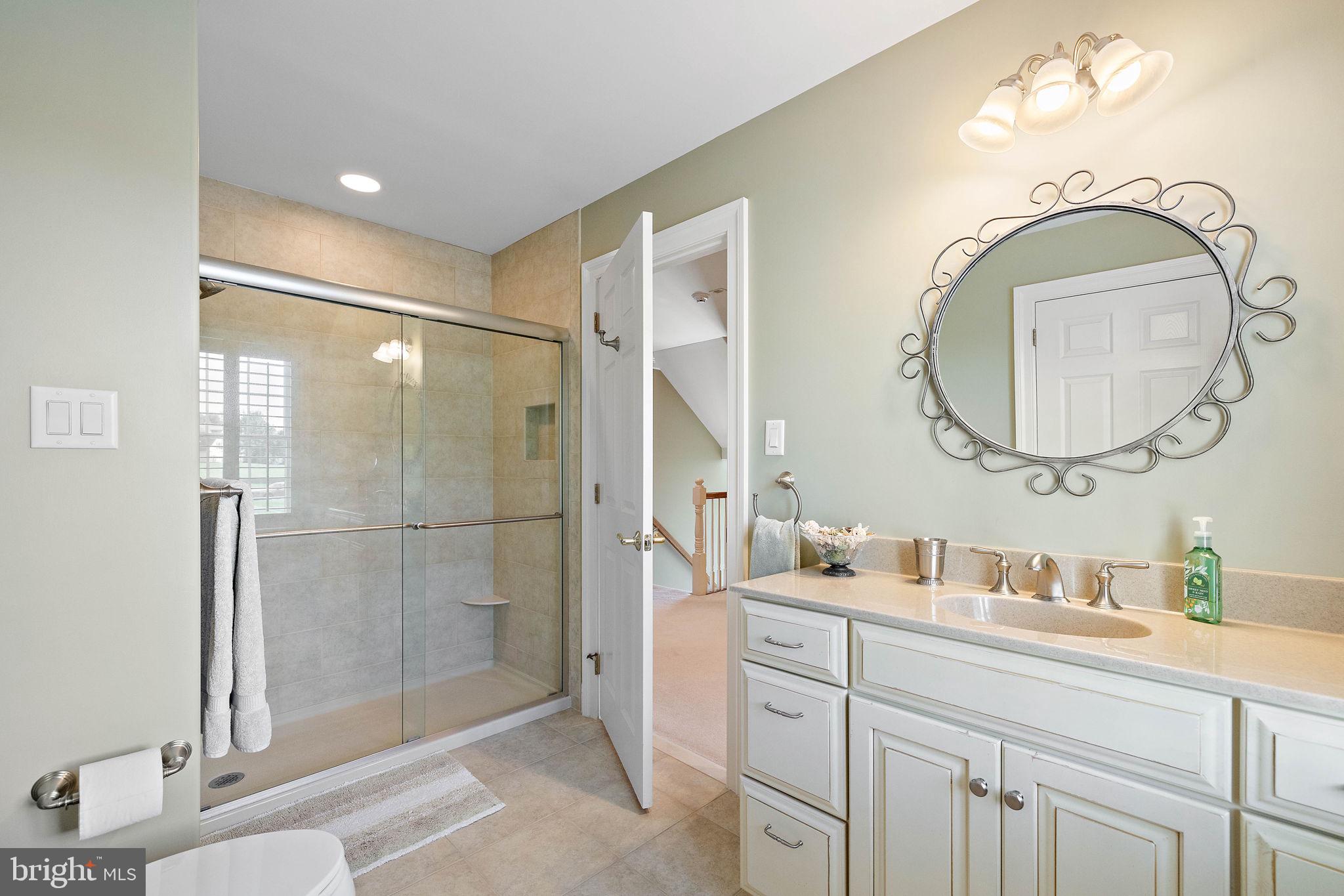 NEWLIN GREENE - Residential