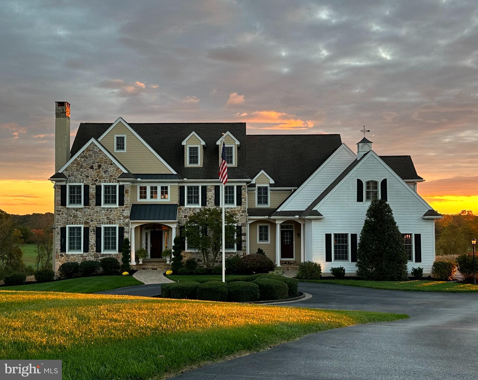NEWLIN GREENE - Residential