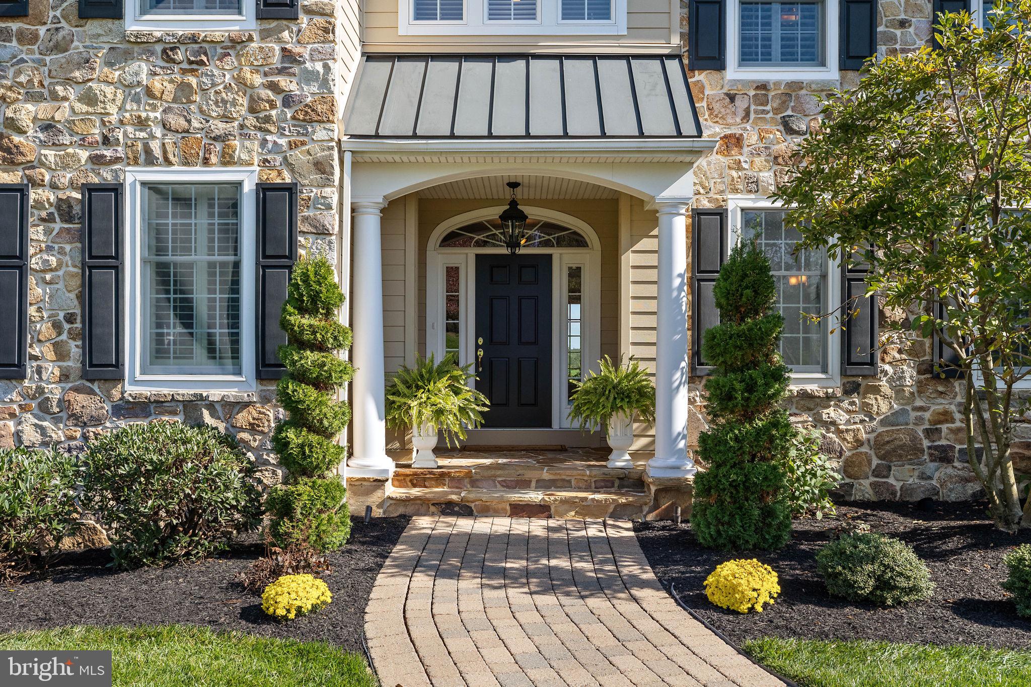 NEWLIN GREENE - Residential