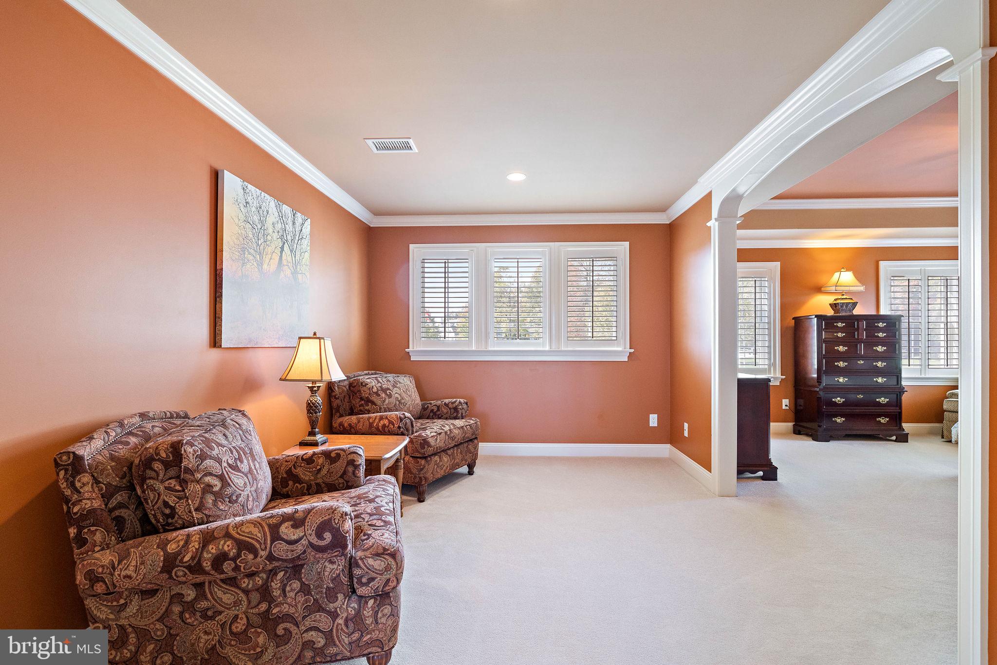 NEWLIN GREENE - Residential