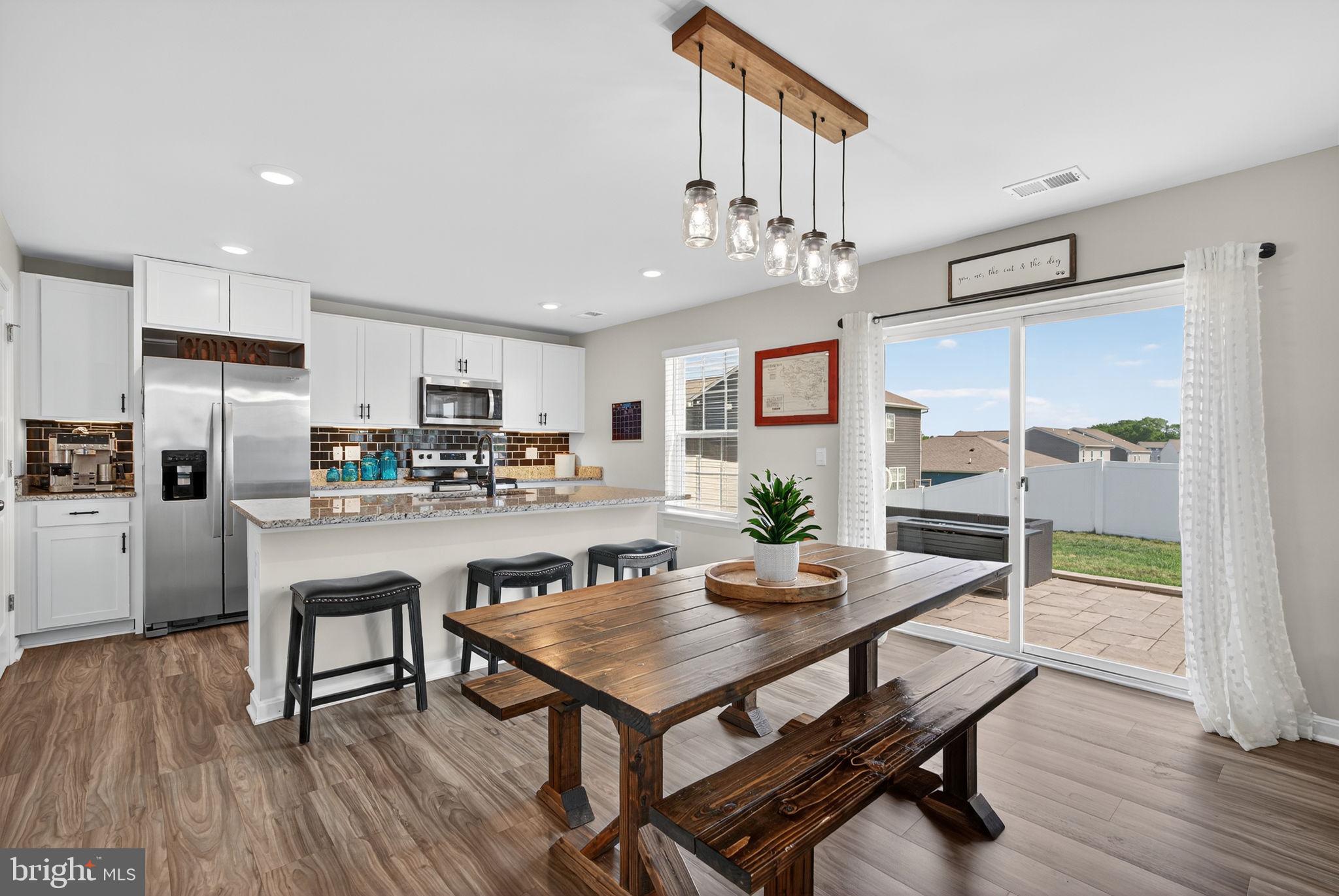 MAGNOLIA SPRINGS - Residential