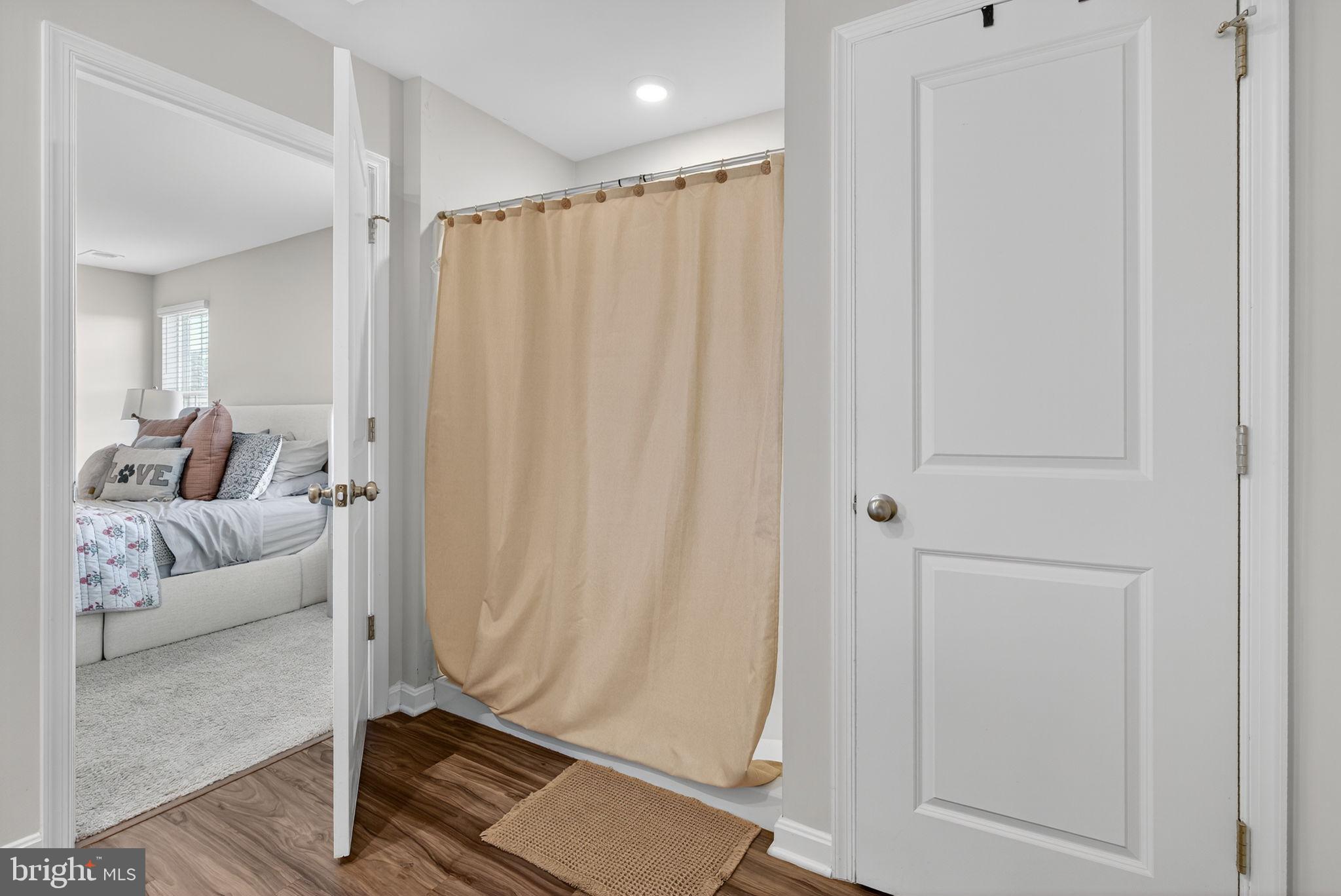 MAGNOLIA SPRINGS - Residential