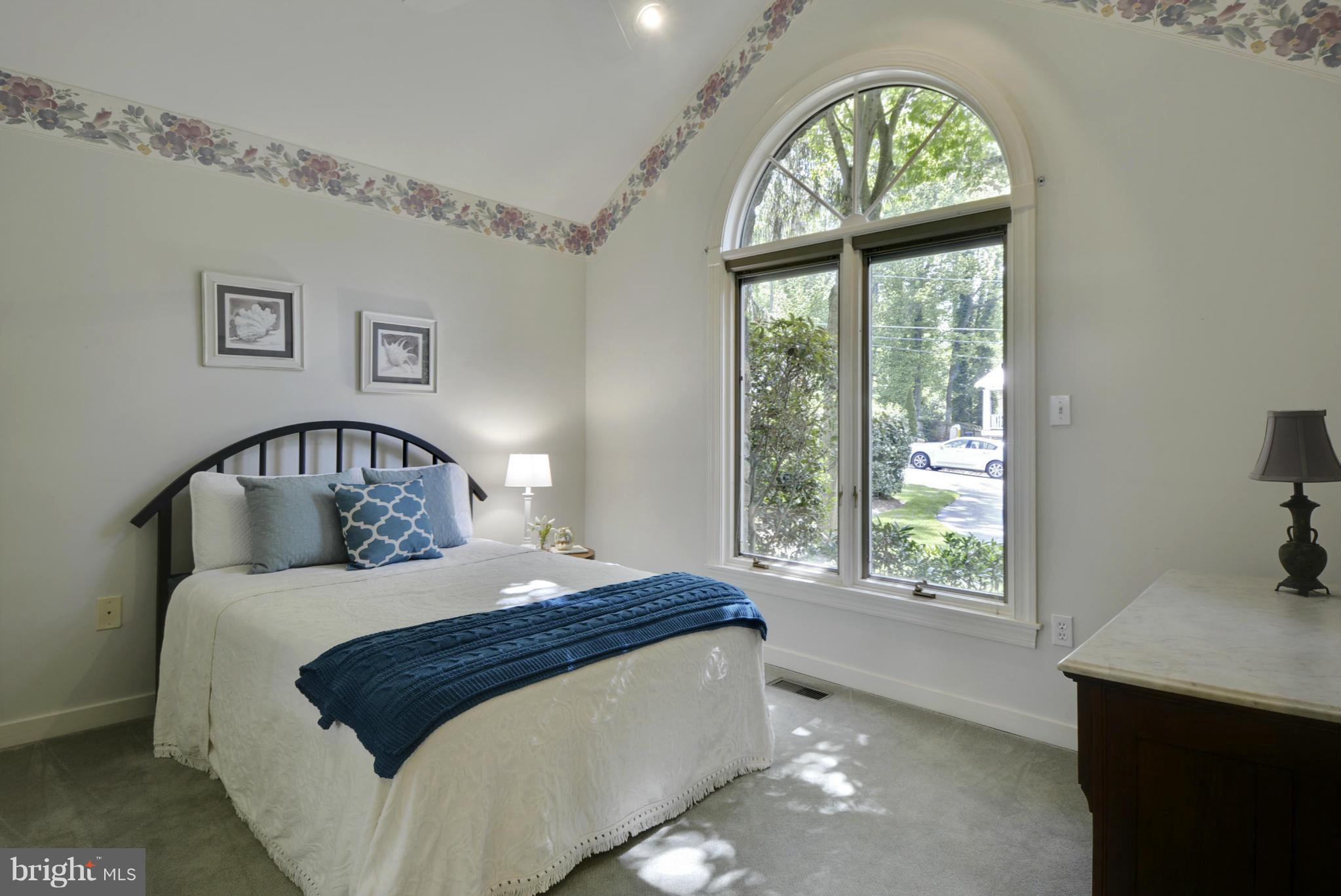 PALISADES PARK - Residential