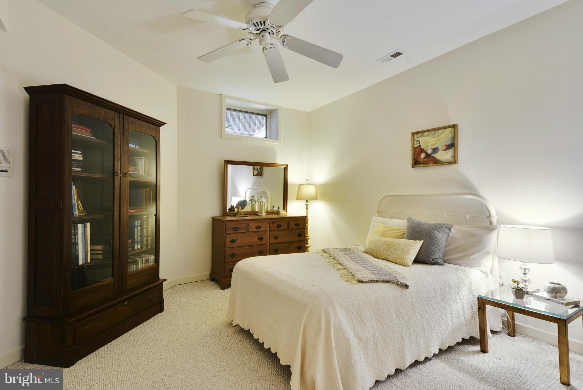 PALISADES PARK - Residential