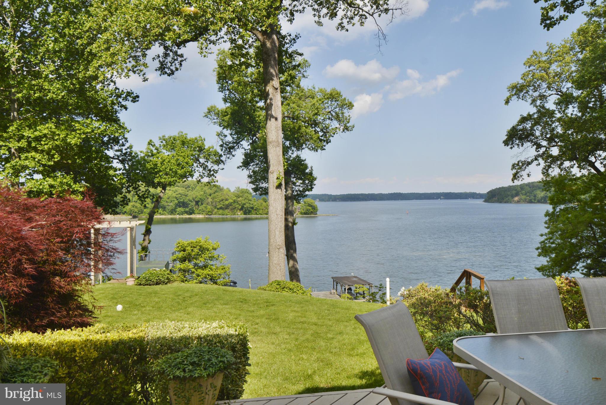 PALISADES PARK - Residential